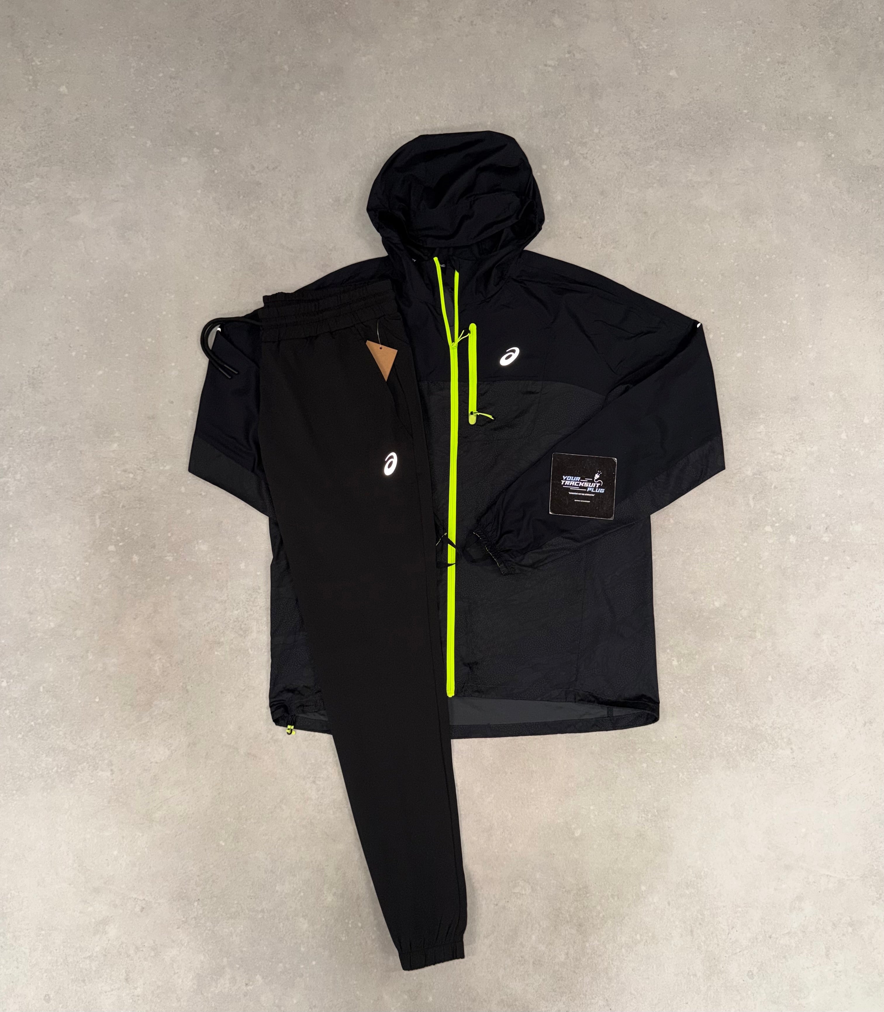 ASICS TRACKSUIT // VERY EXCLUSIVE
