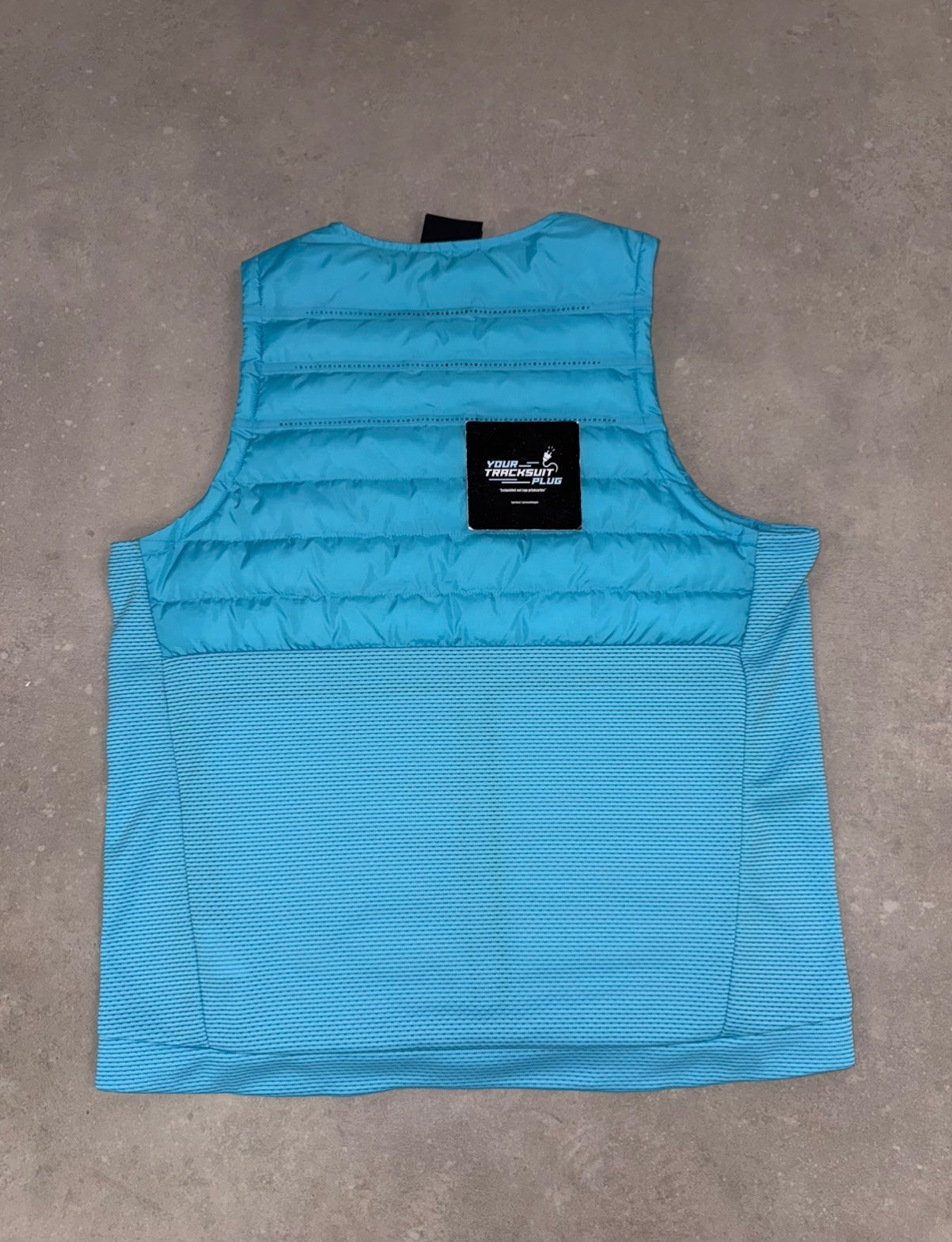 NIKE BODYWARMER BLUE // VERY EXCLUSIVE