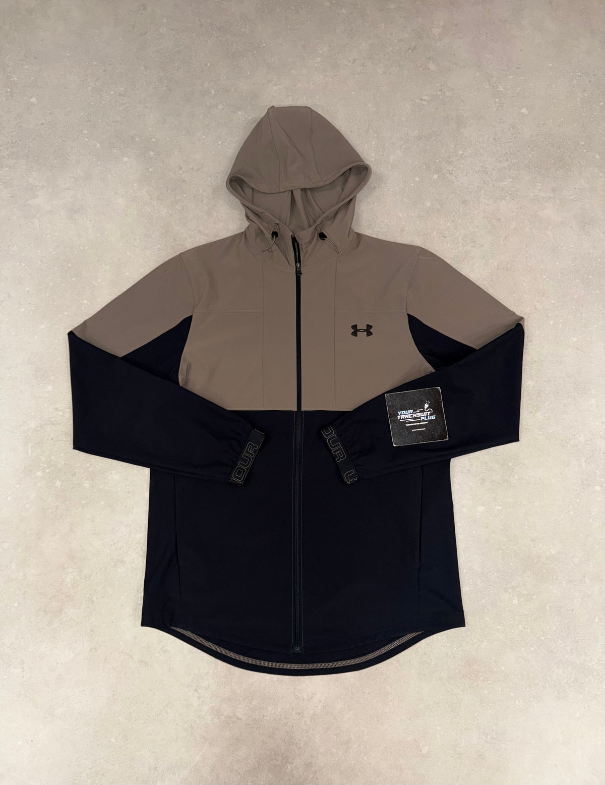 UNDER ARMOUR TRACKSUIT // VERY VERY EXCLUSIVE