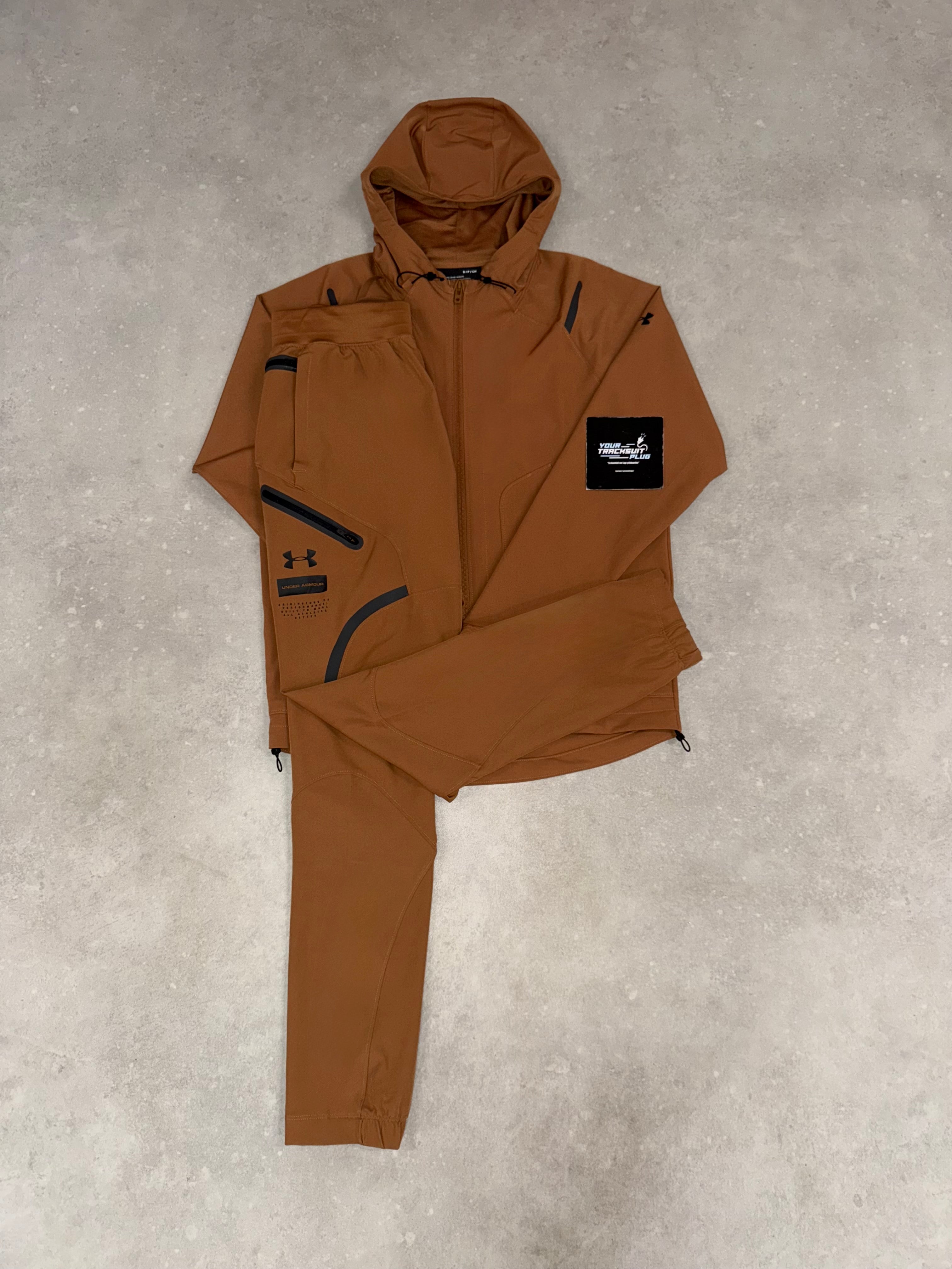 UNDER ARMOUR TRACKSUIT // LIMITED EDITION