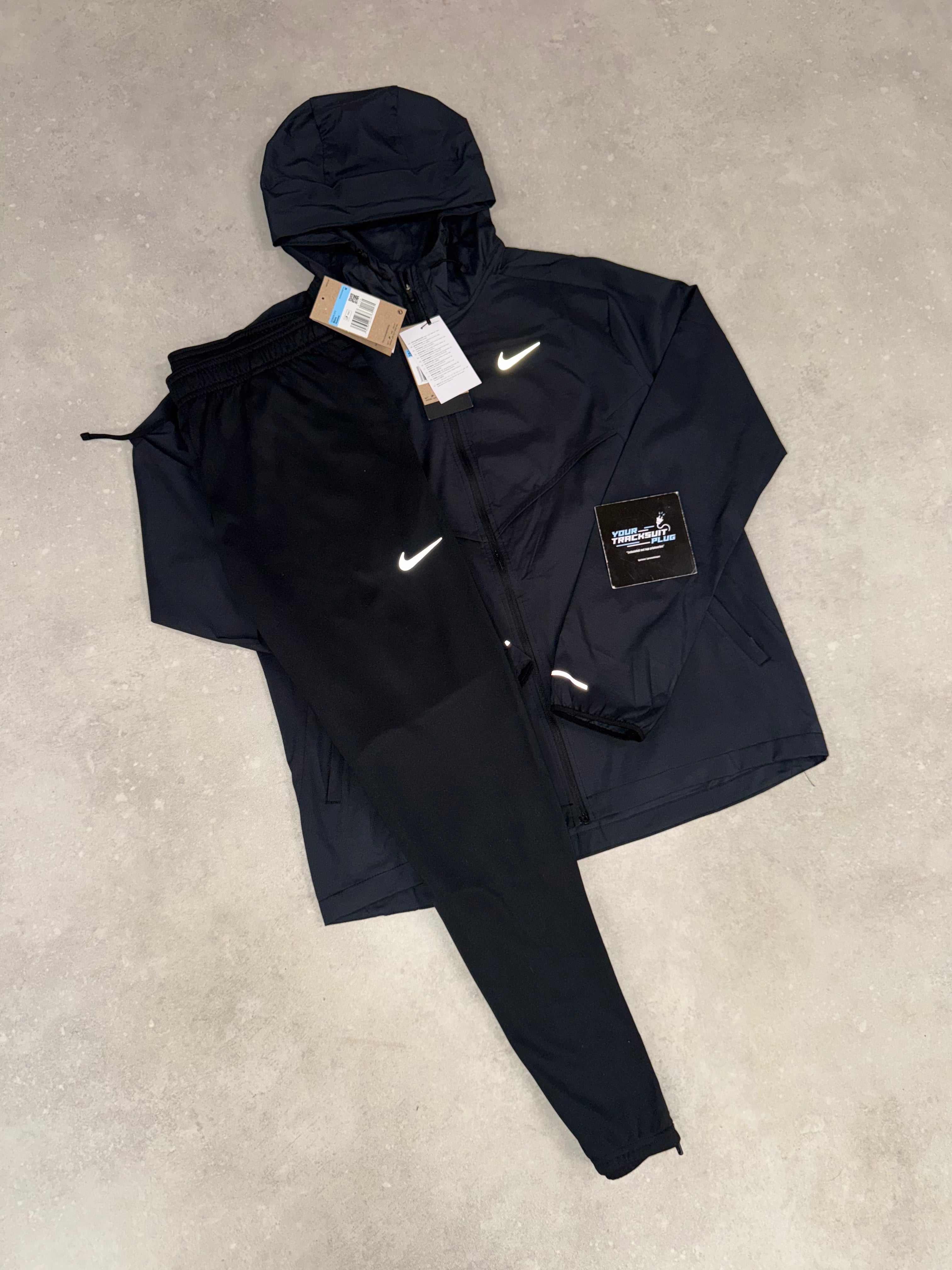 NIKE MILER TRACKSUIT BLACK ON BLACK