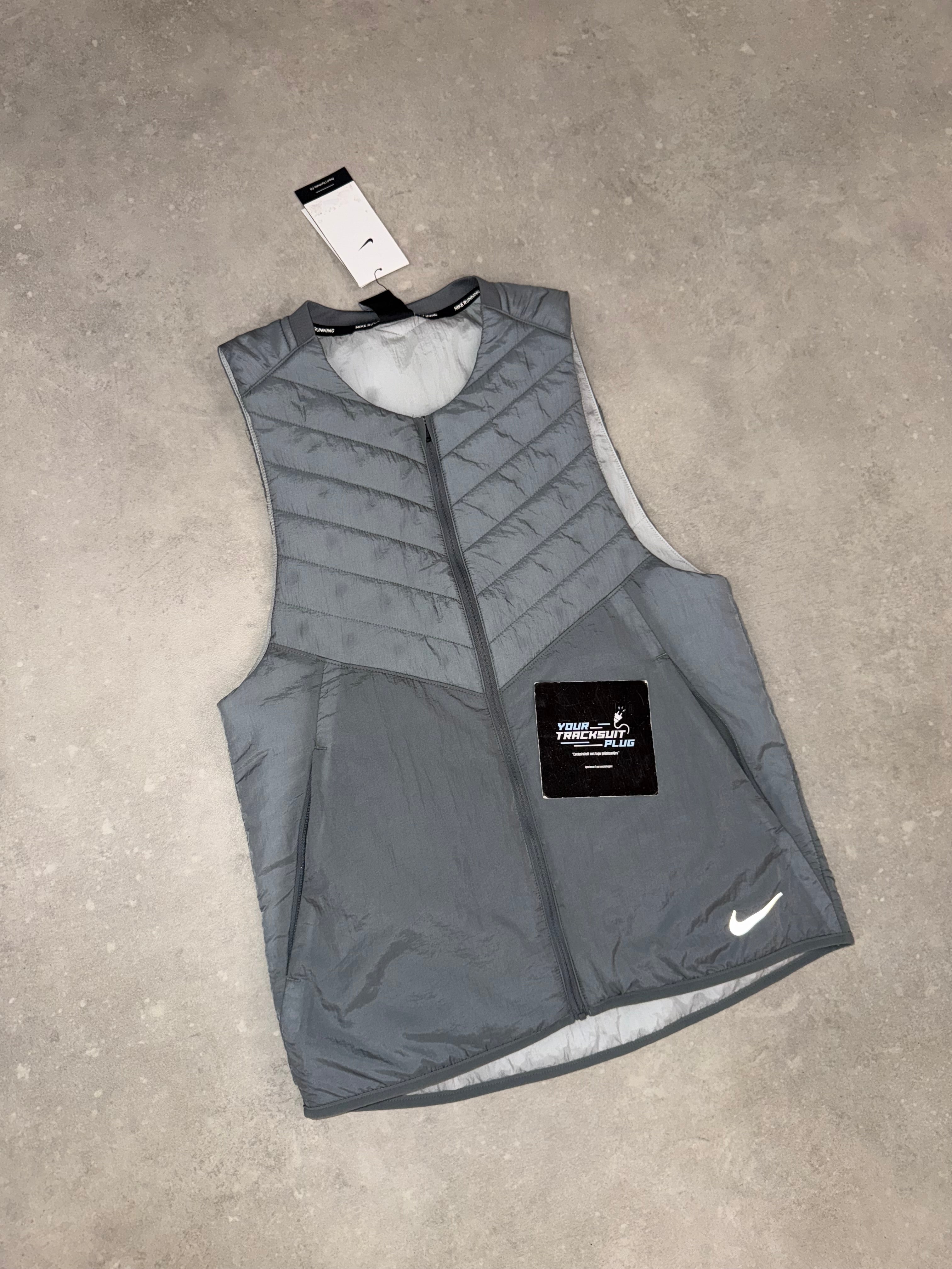 NIKE BODYWARMER GREY // LIMITED EDITION
