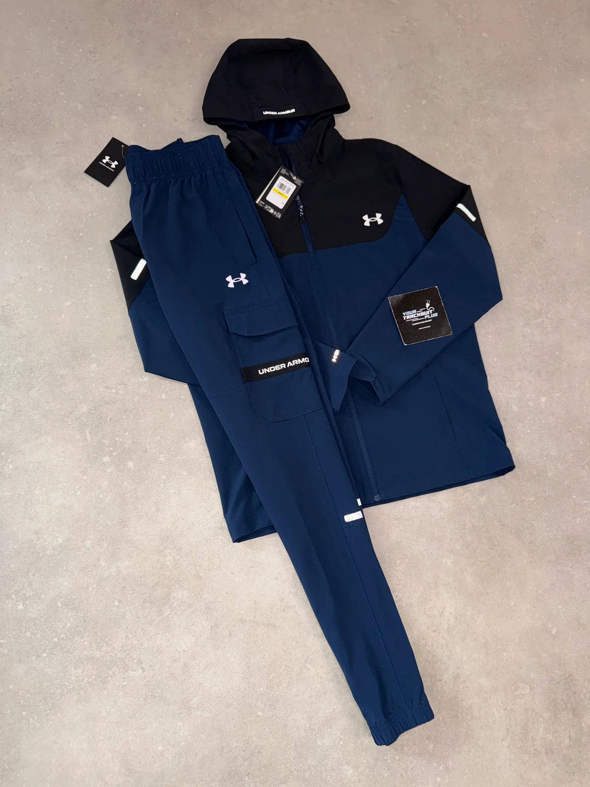 UNDER ARMOUR NAVY BLUE & BLACK TRACKSUIT // THE LATEST