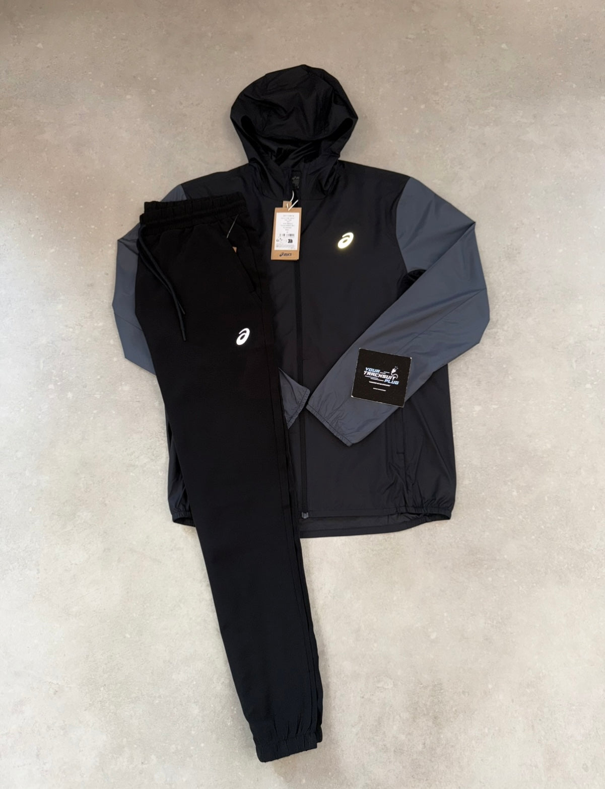 ASICS TRACKSUIT BLACK & GREY // THE LATEST