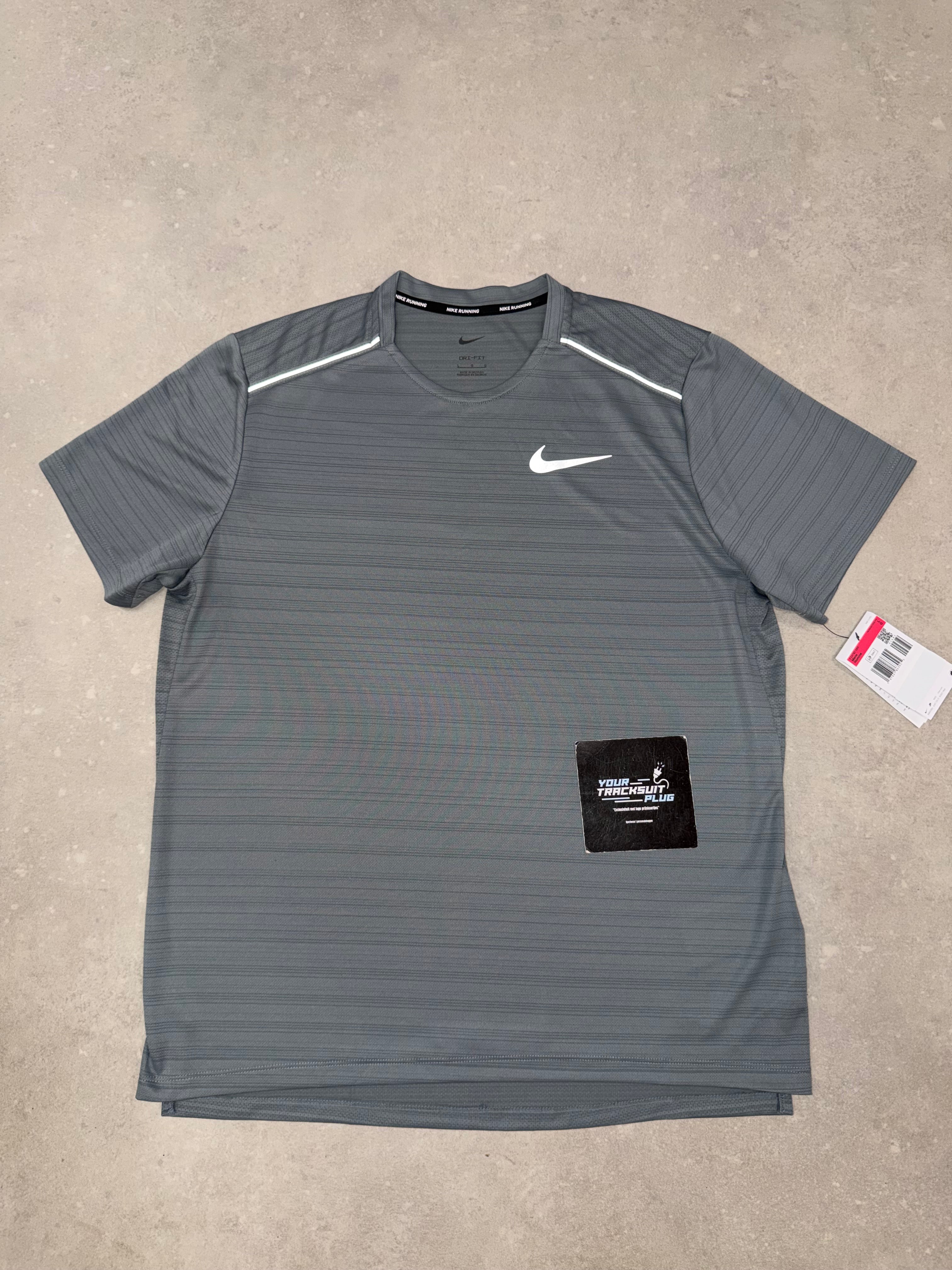 NIKE MILER GREY & BLACK // SUMMER SET
