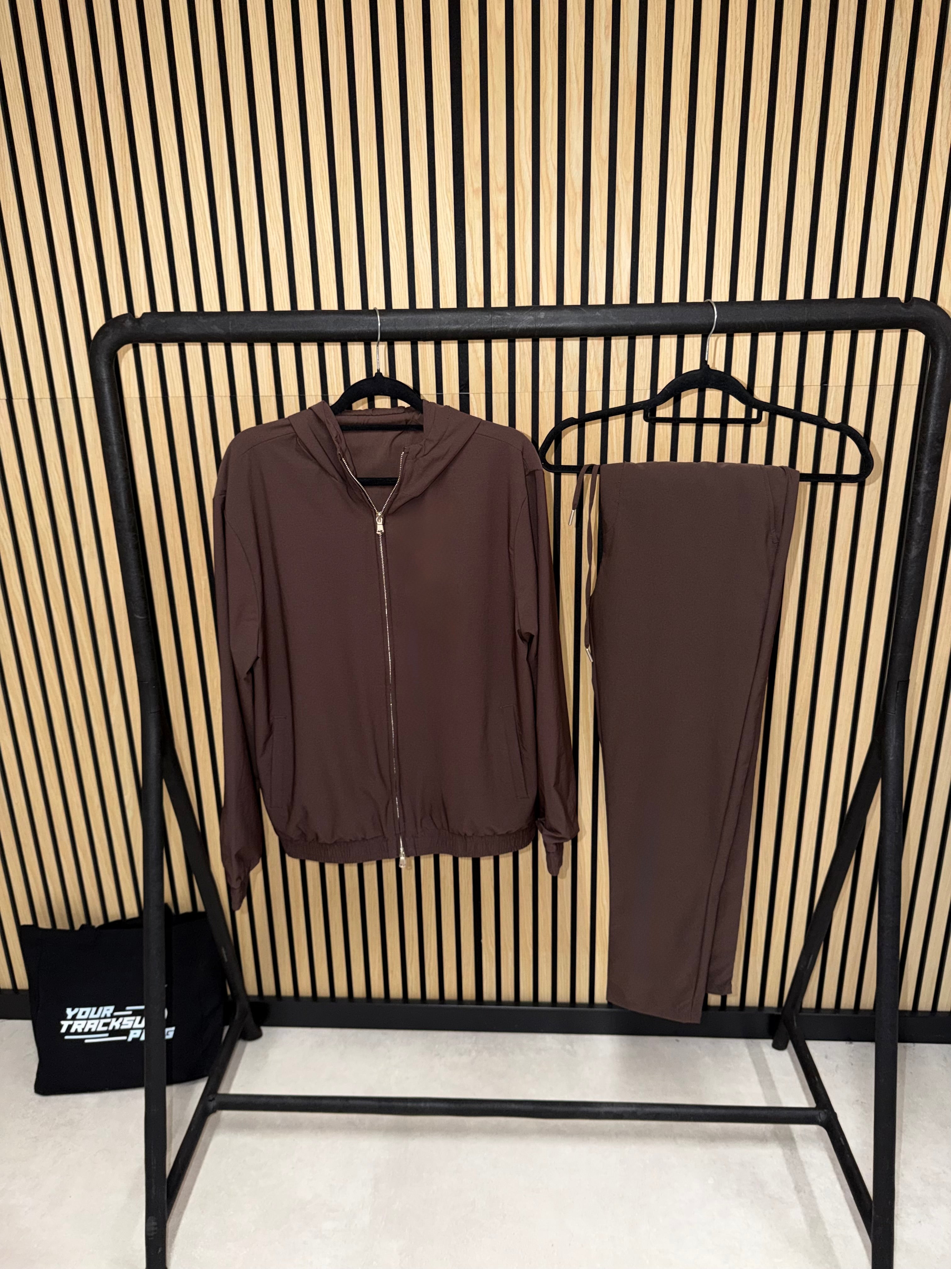 BROWN HOODY TECH SUIT // PREMIUM