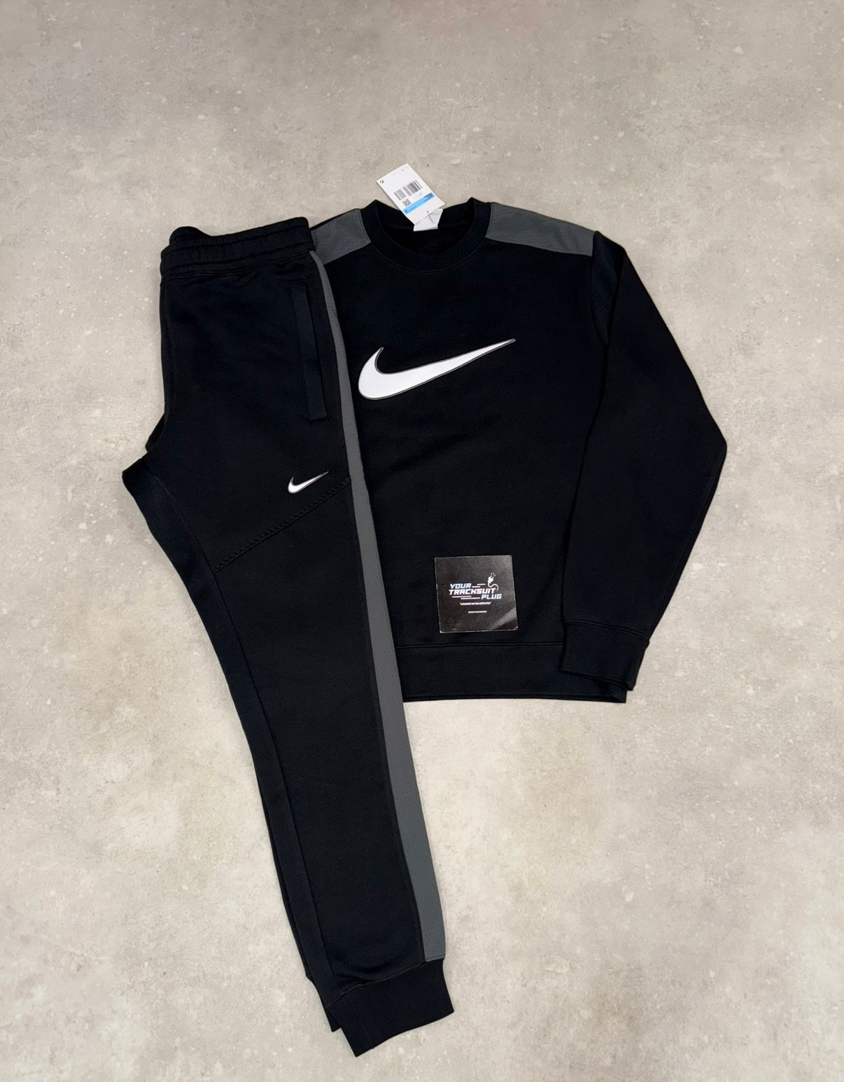 NIKE TRACKSUIT // SWEATER EDITION