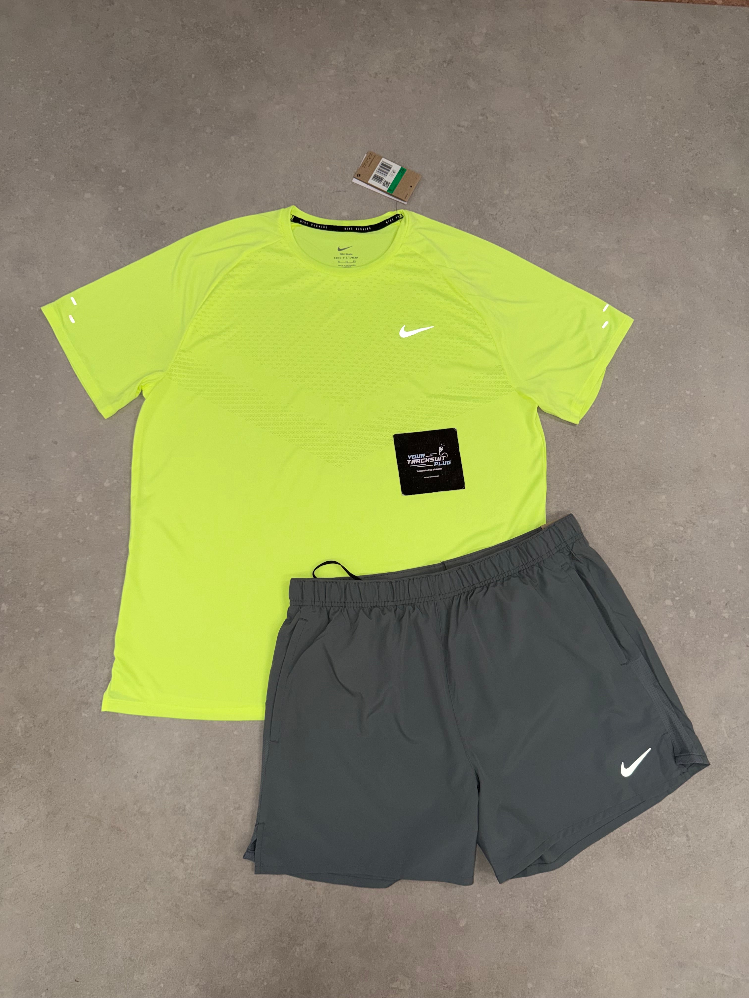 NIKE YELLOW & GREY SUMMER SET