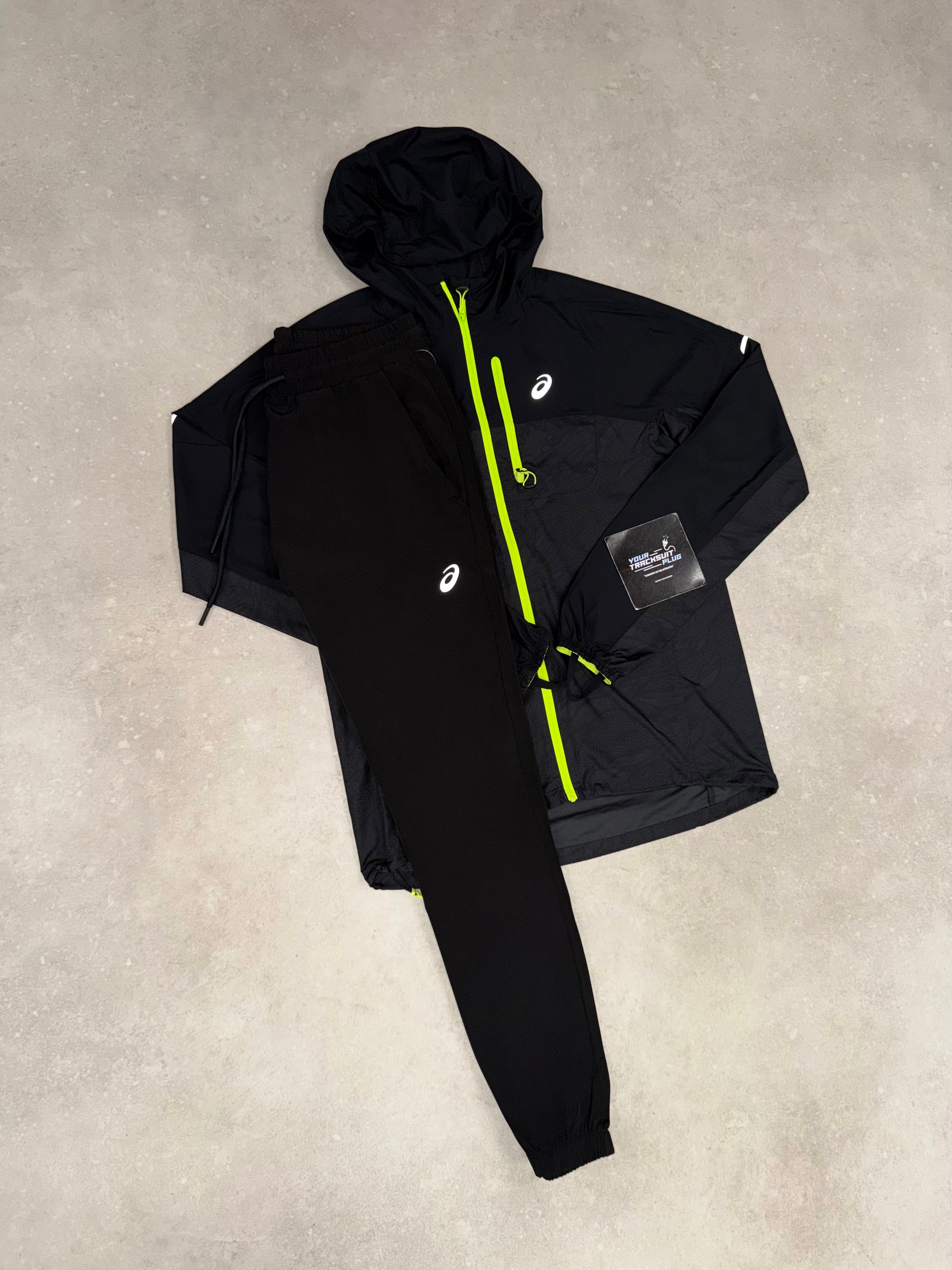 ASICS TRACKSUIT // VERY VERY EXCLUSIVE