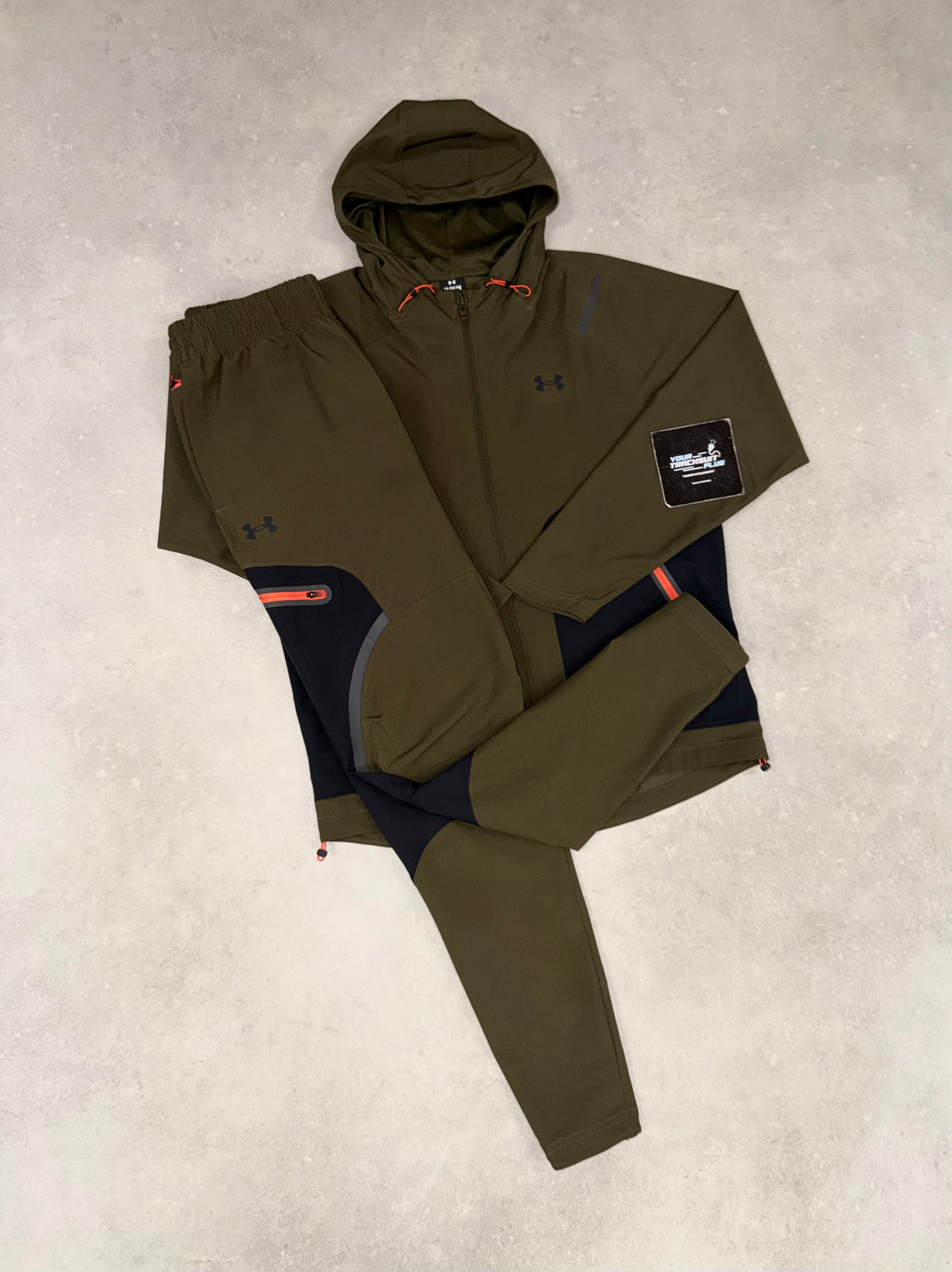 UNDER ARMOUR TRACKSUIT // THE LATEST