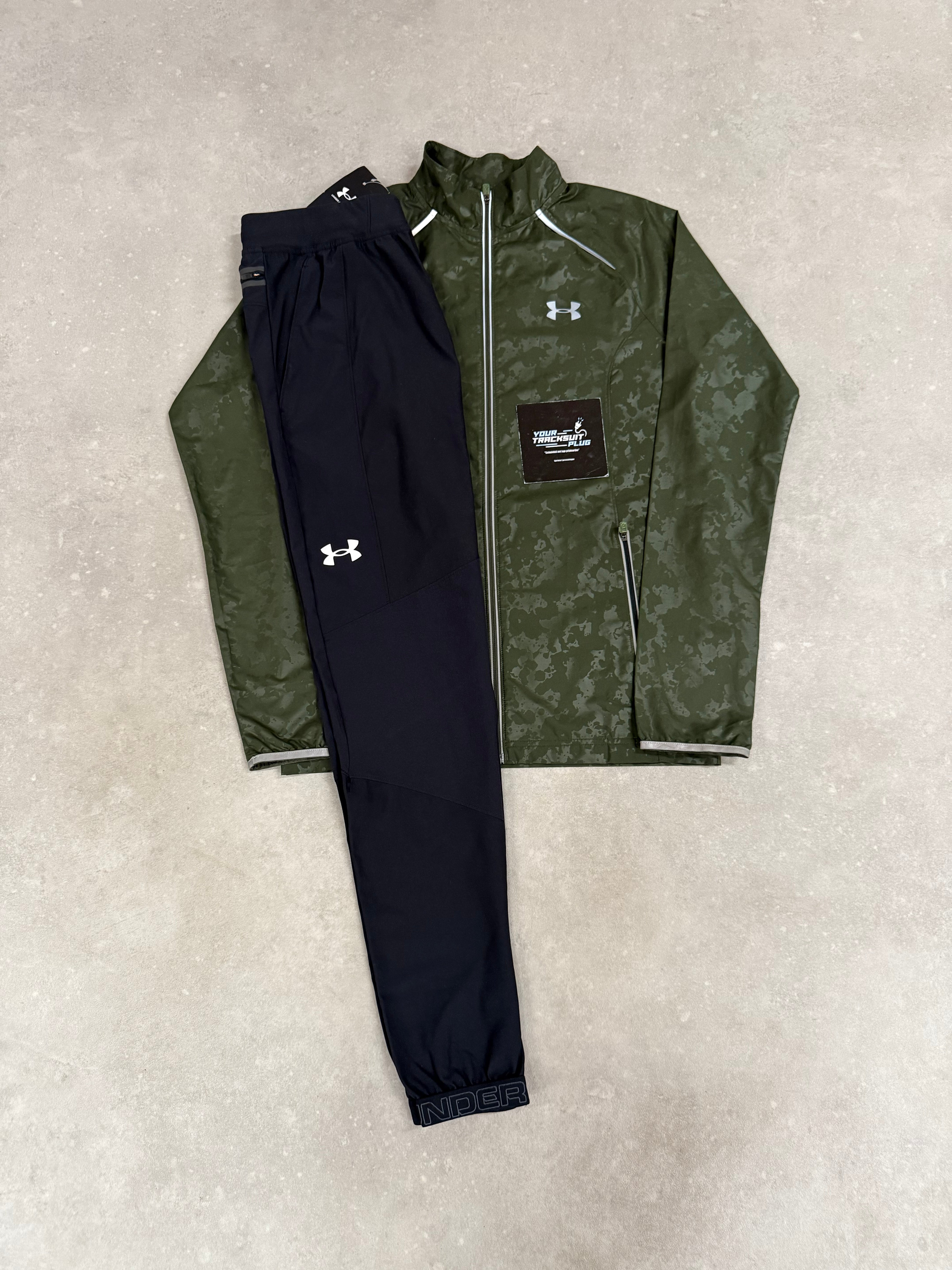 UNDER ARMOUR TRACKSUIT // LIMITED EDITION