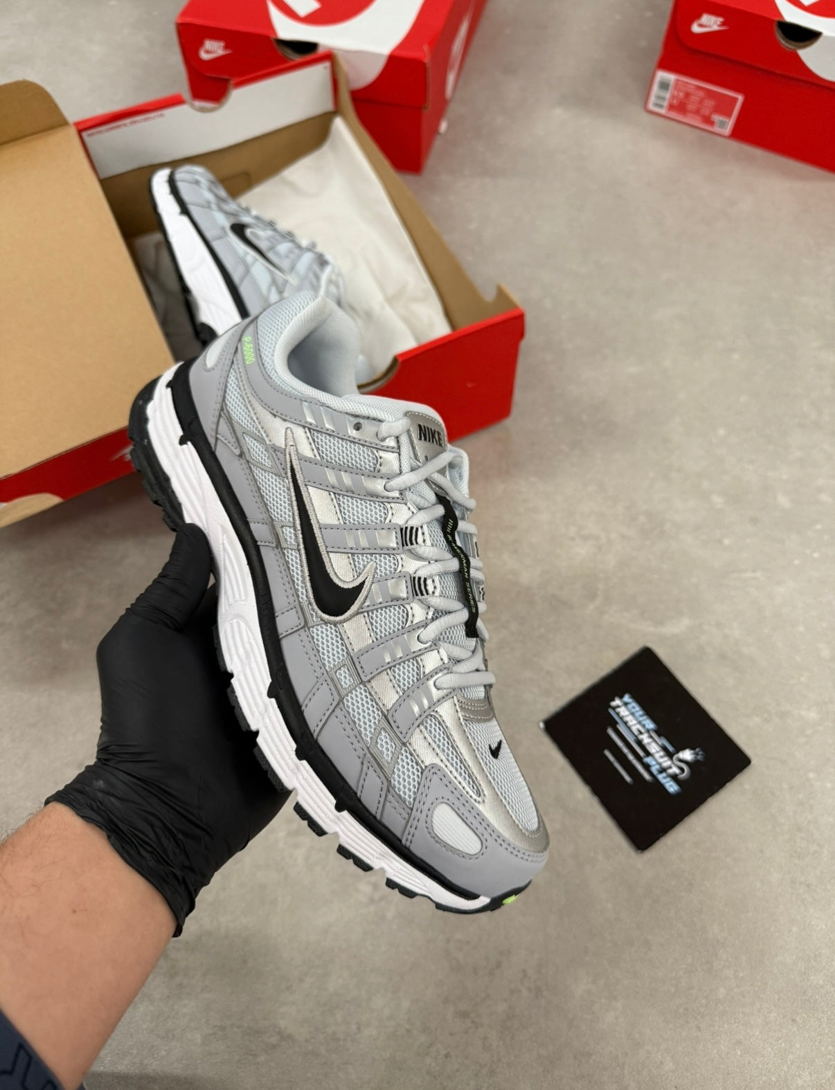 NIKE P6000 GREY EDITION