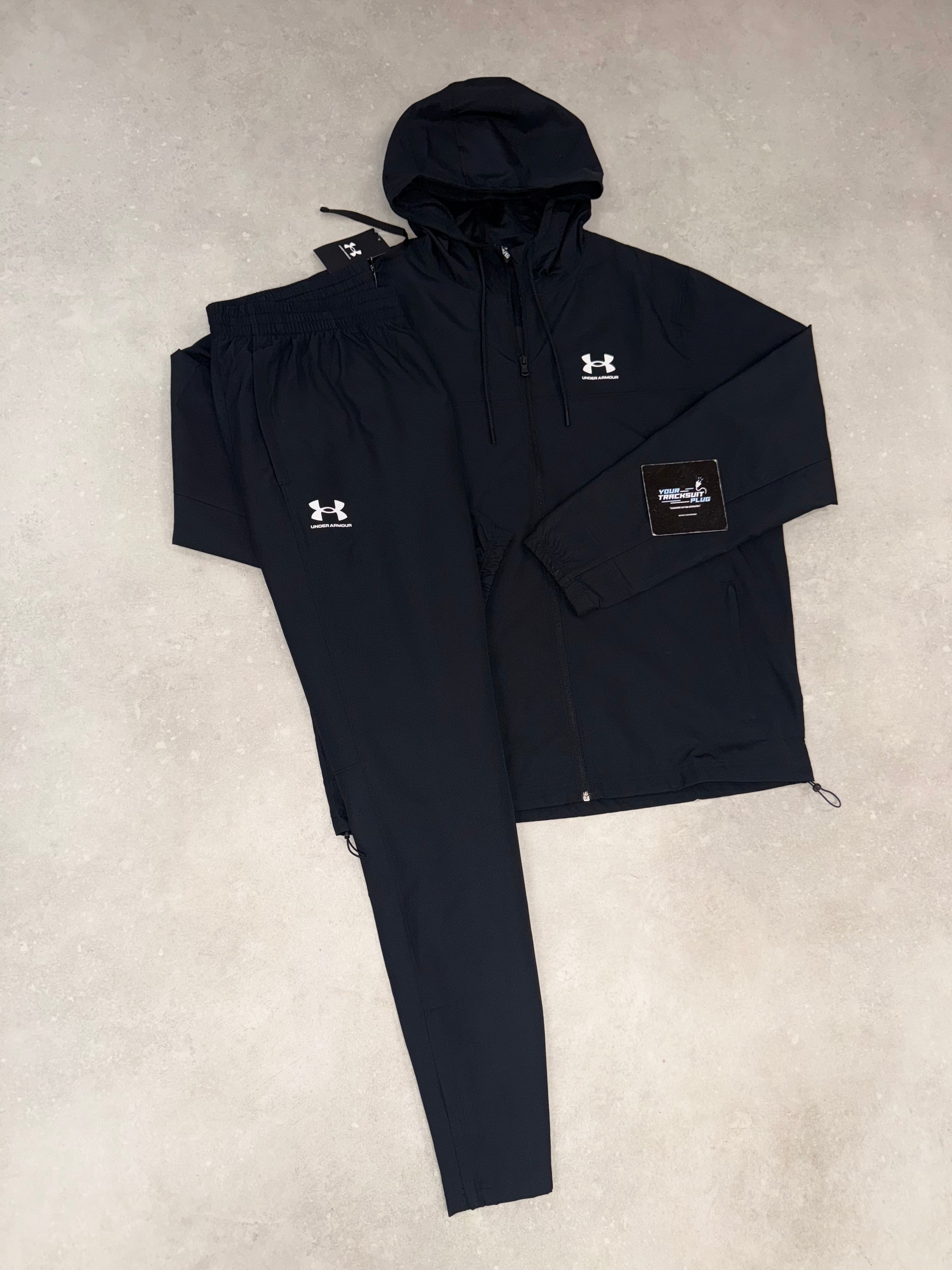 UNDER ARMOUR TRACKSUIT BLACK & WHITE