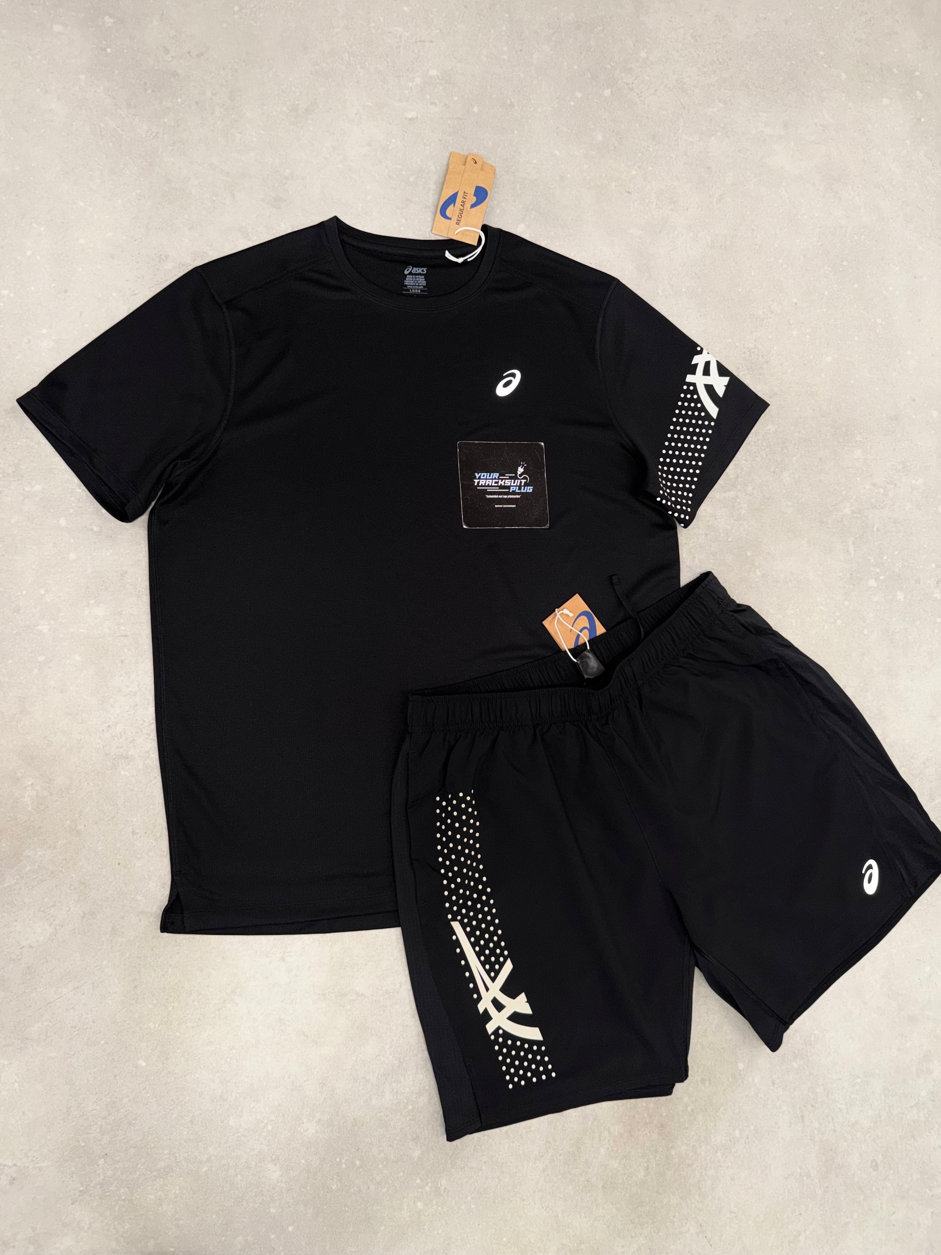 ASICS BLACK SUMMER SET // THE LATEST