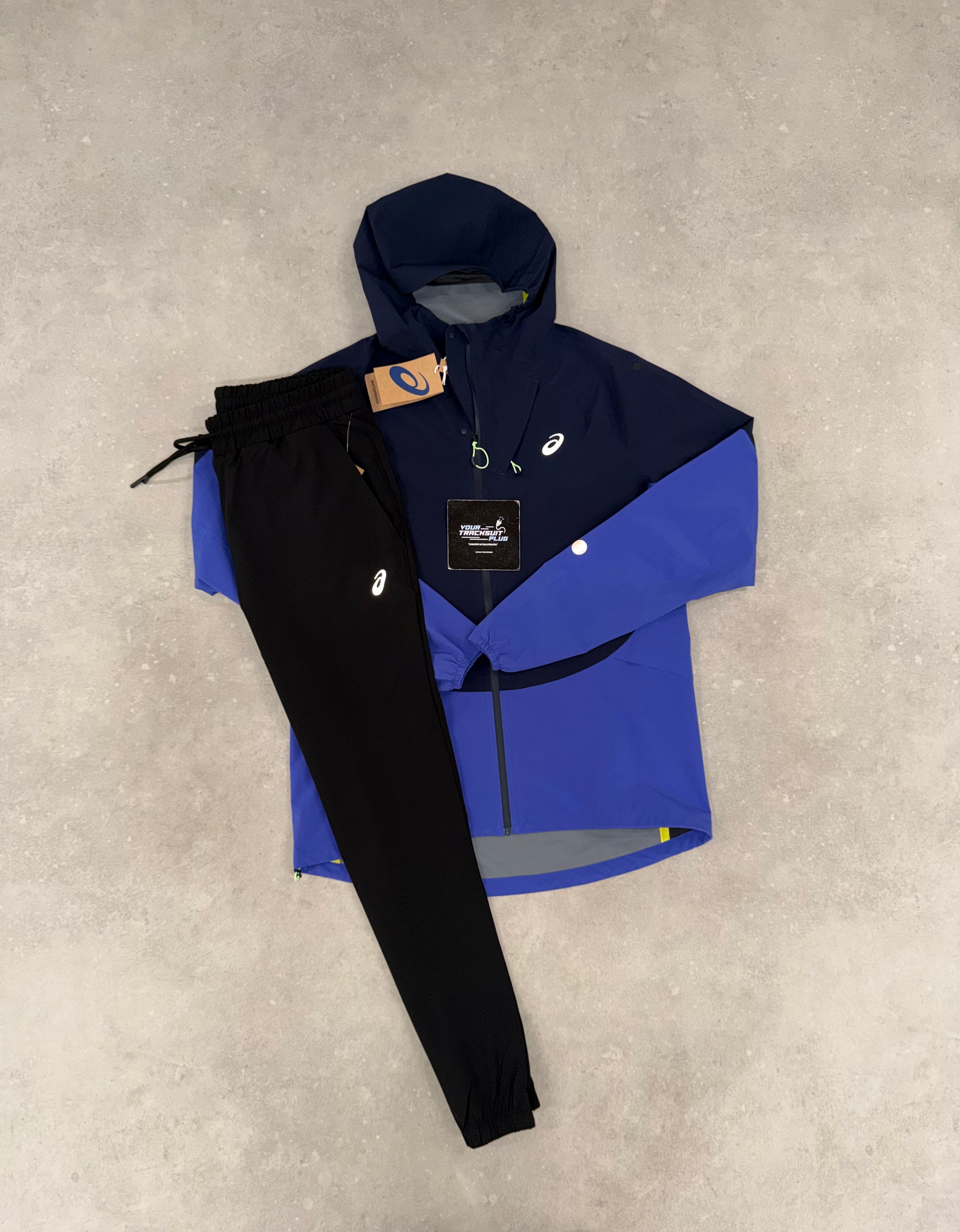 ASICS SOFT-SHELL TRACKSUIT // THE LATEST