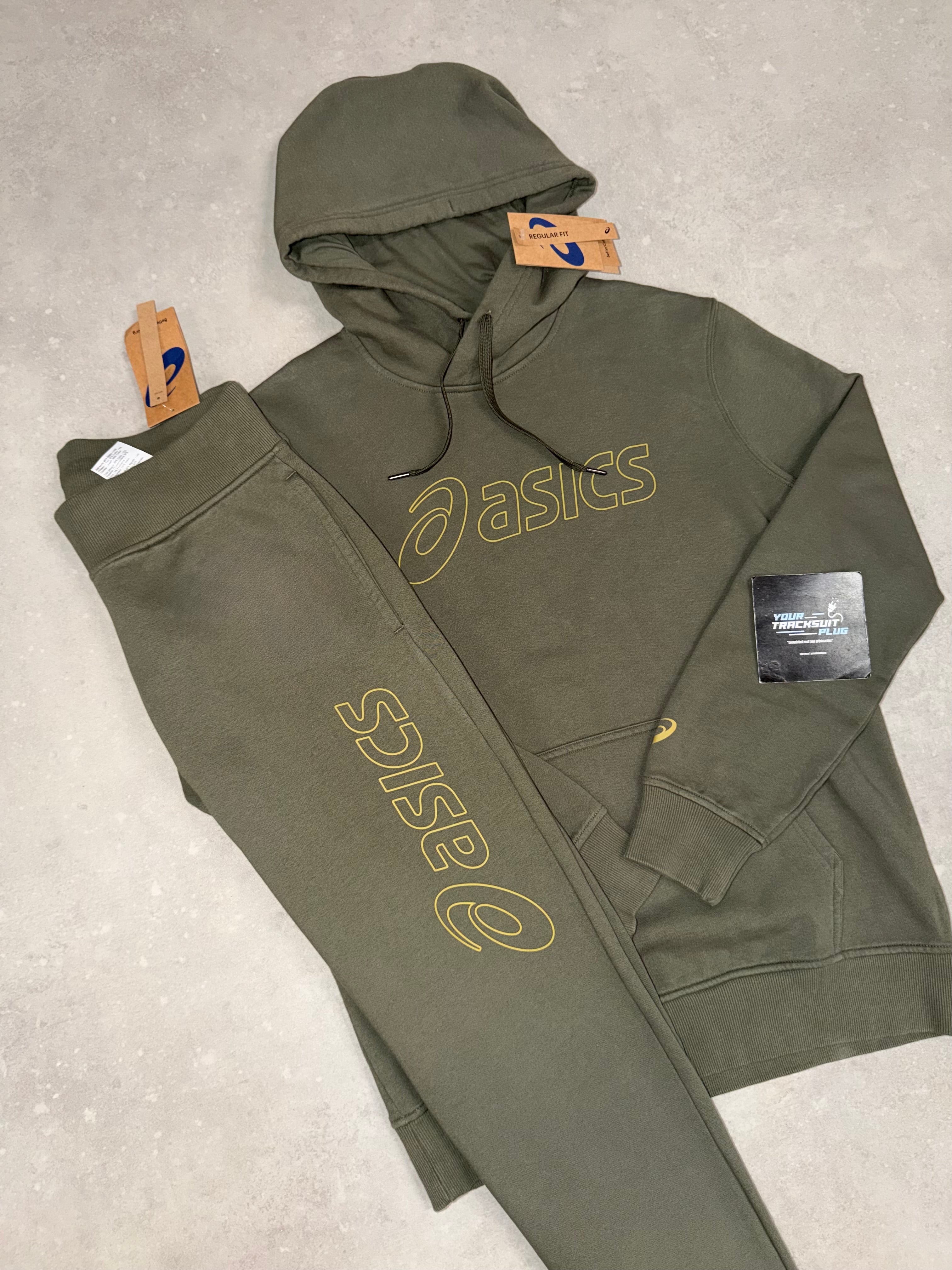 ASICS TRACKSUIT // GREEN