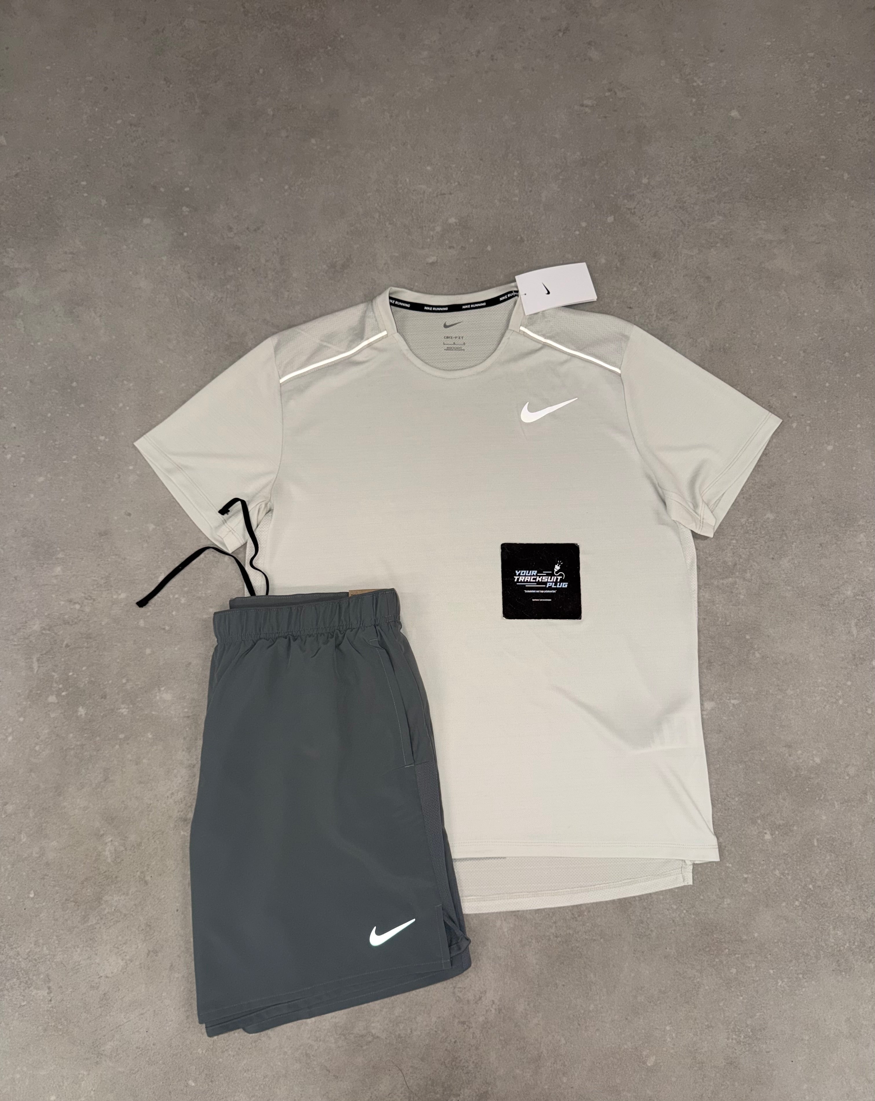 NIKE MILER BEIGE & GREY // SUMMER SET