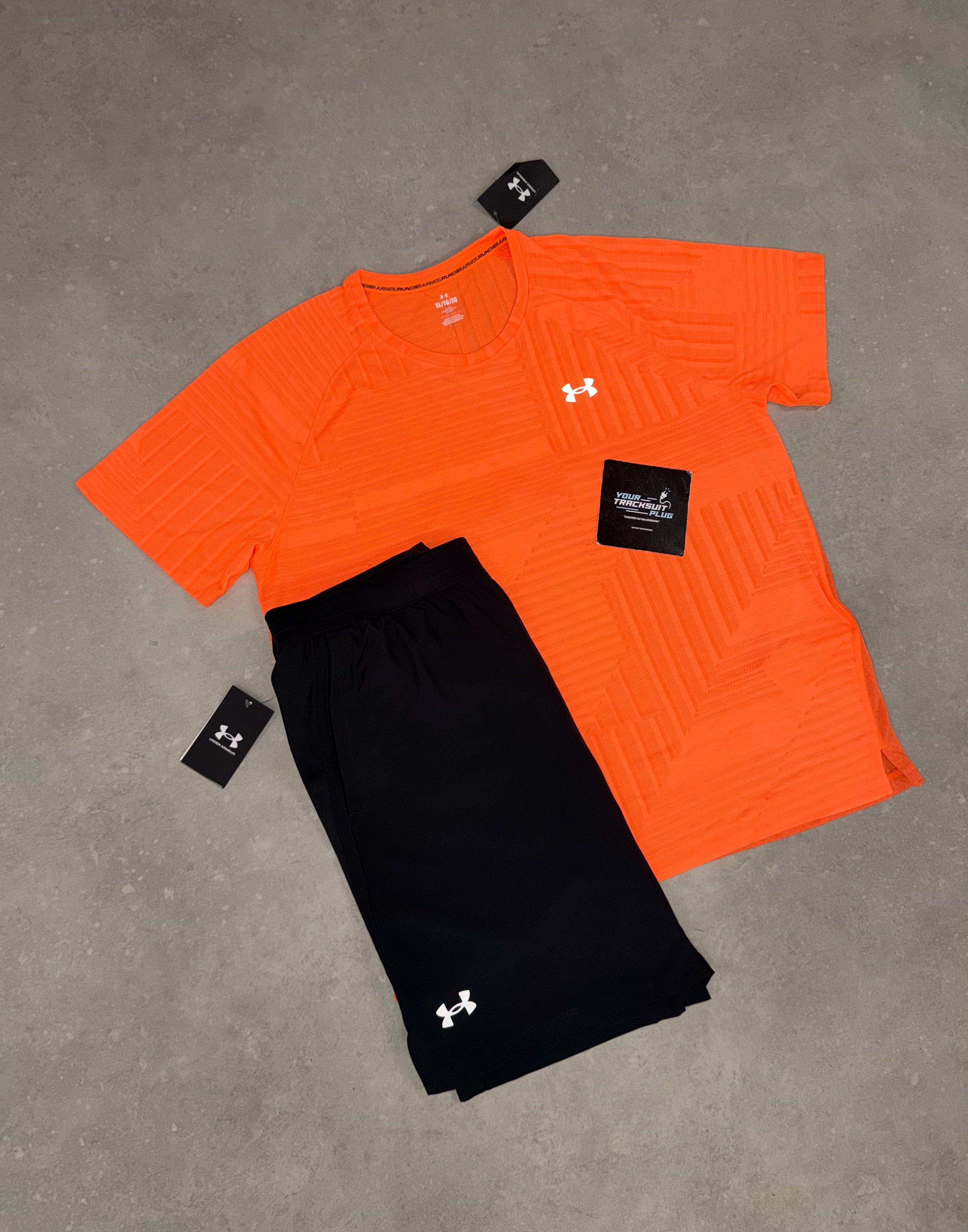 UNDER ARMOUR ORANGE & BLACK // SUMMER SET