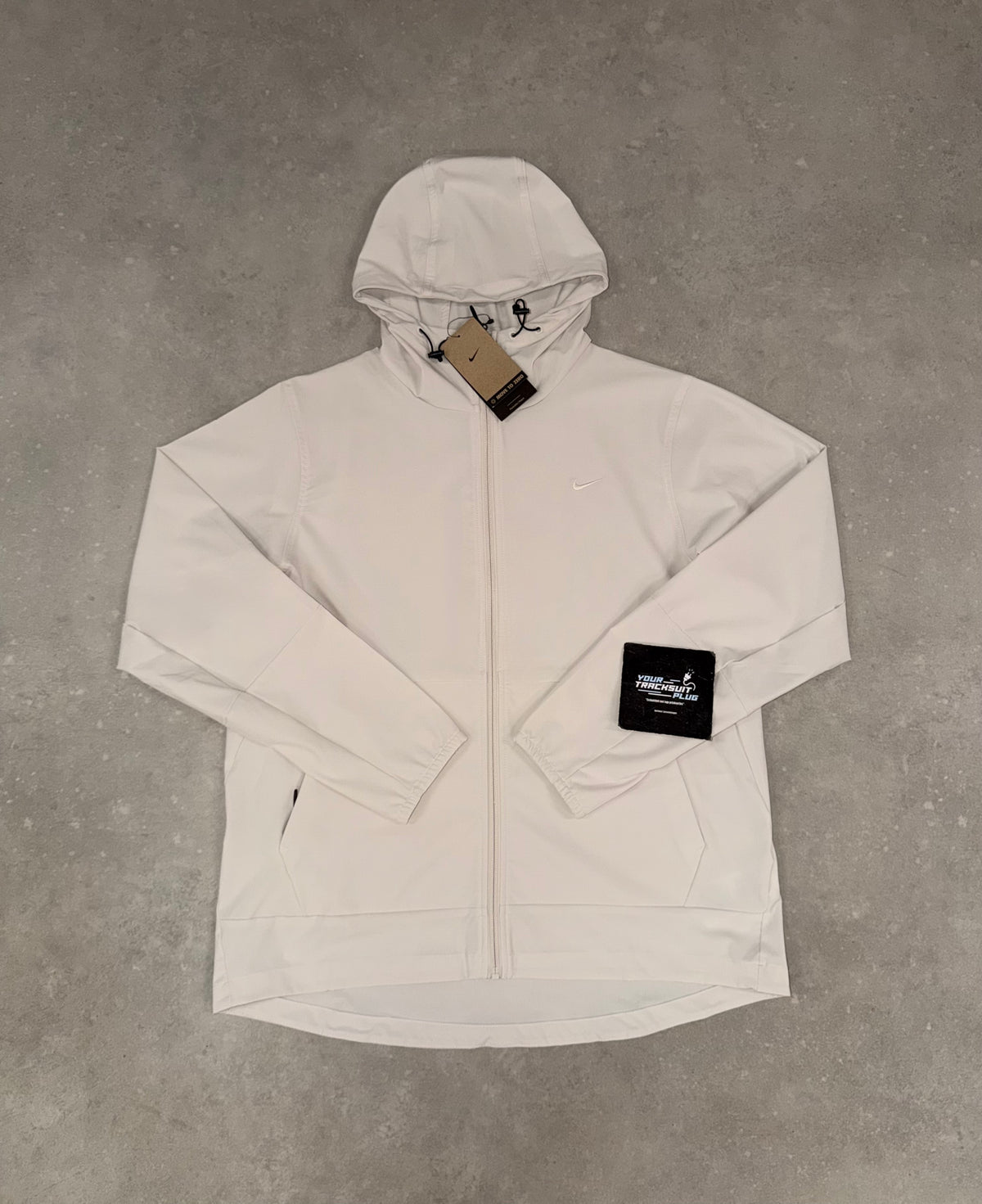 NIKE TRACKSUIT CRÈME // THE LATEST
