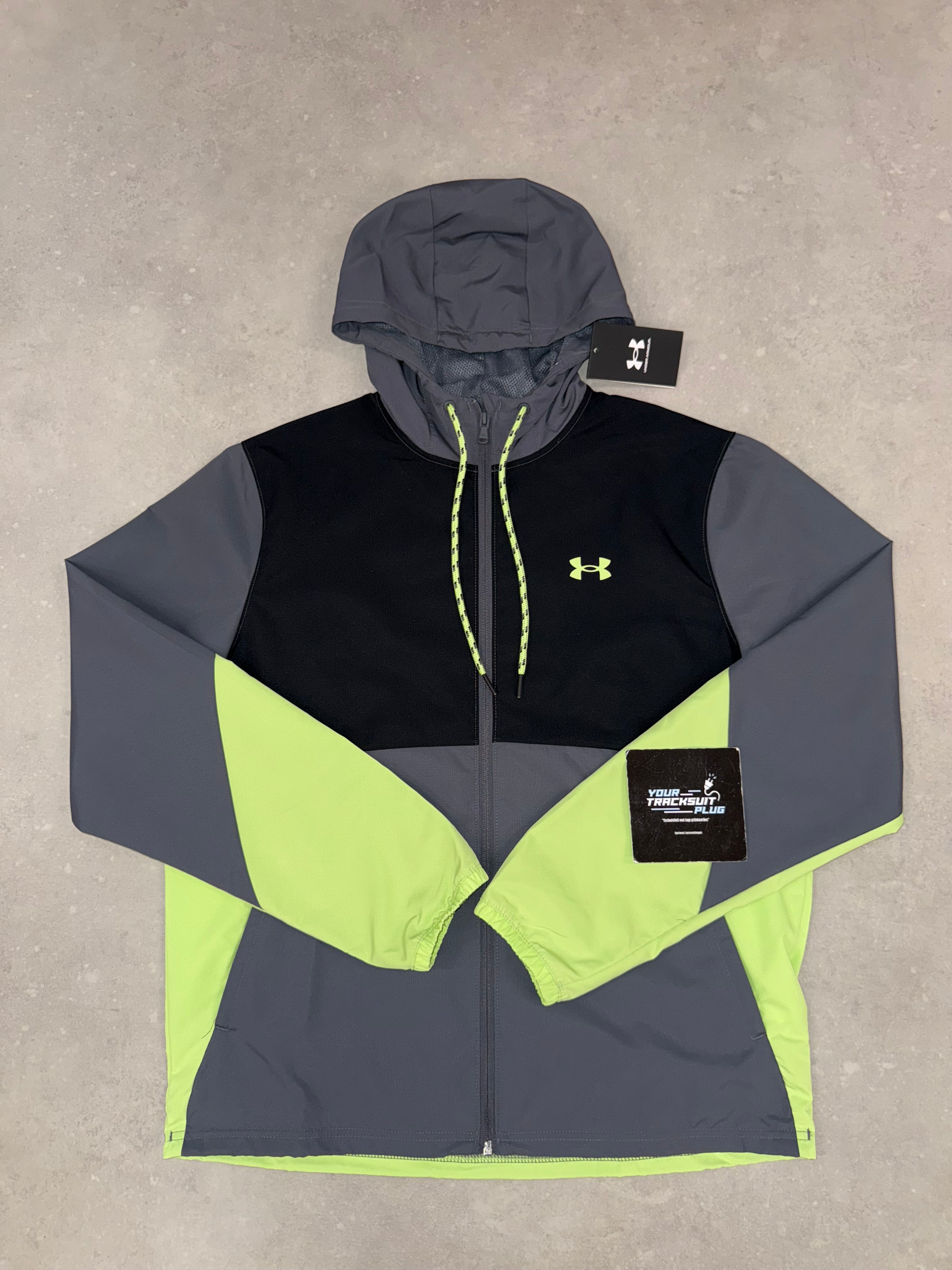 UNDER ARMOUR TRACKSUIT // VERY EXCLUSIVE