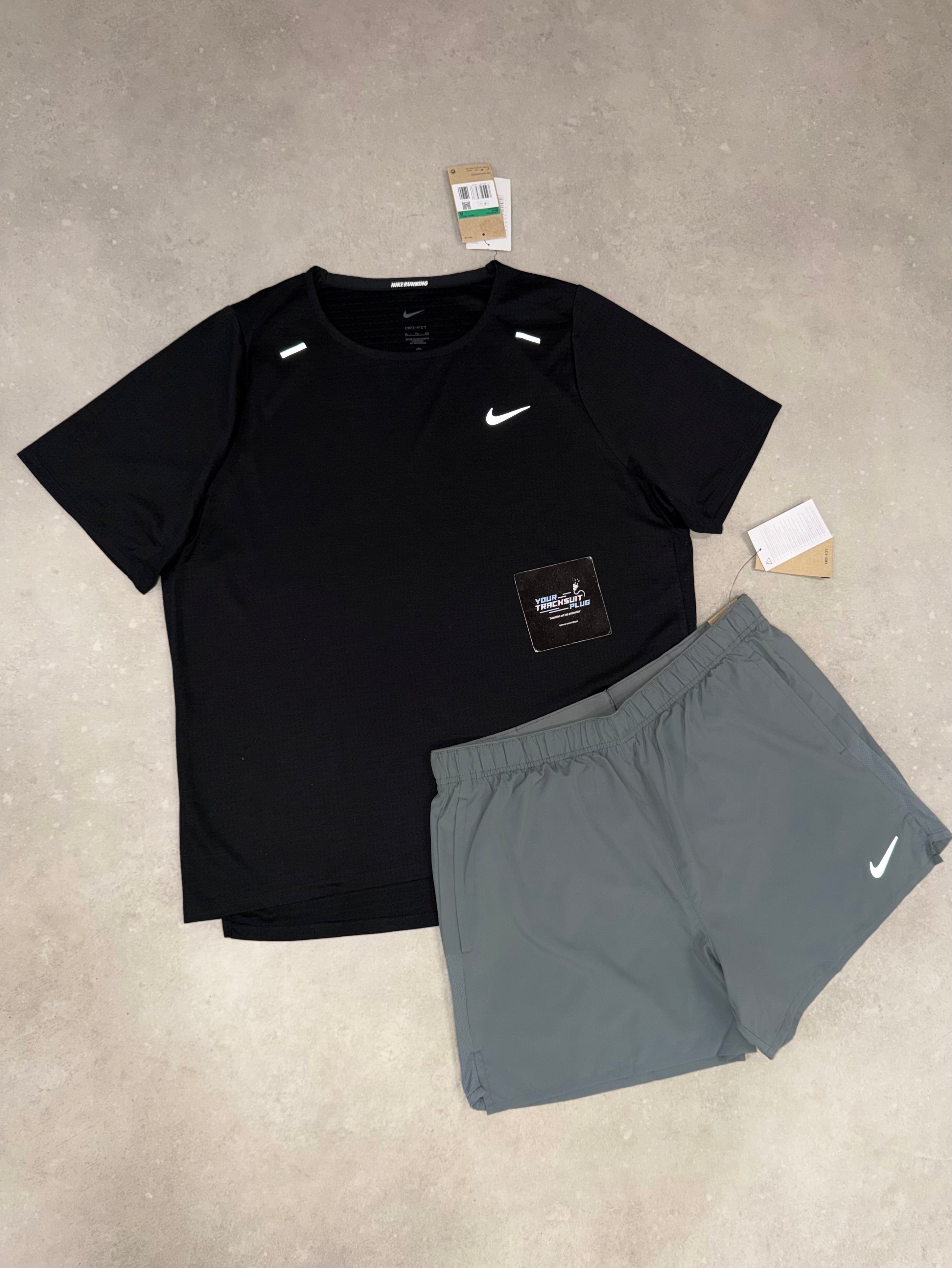 NIKE BLACK & GREY // SUMMER SET