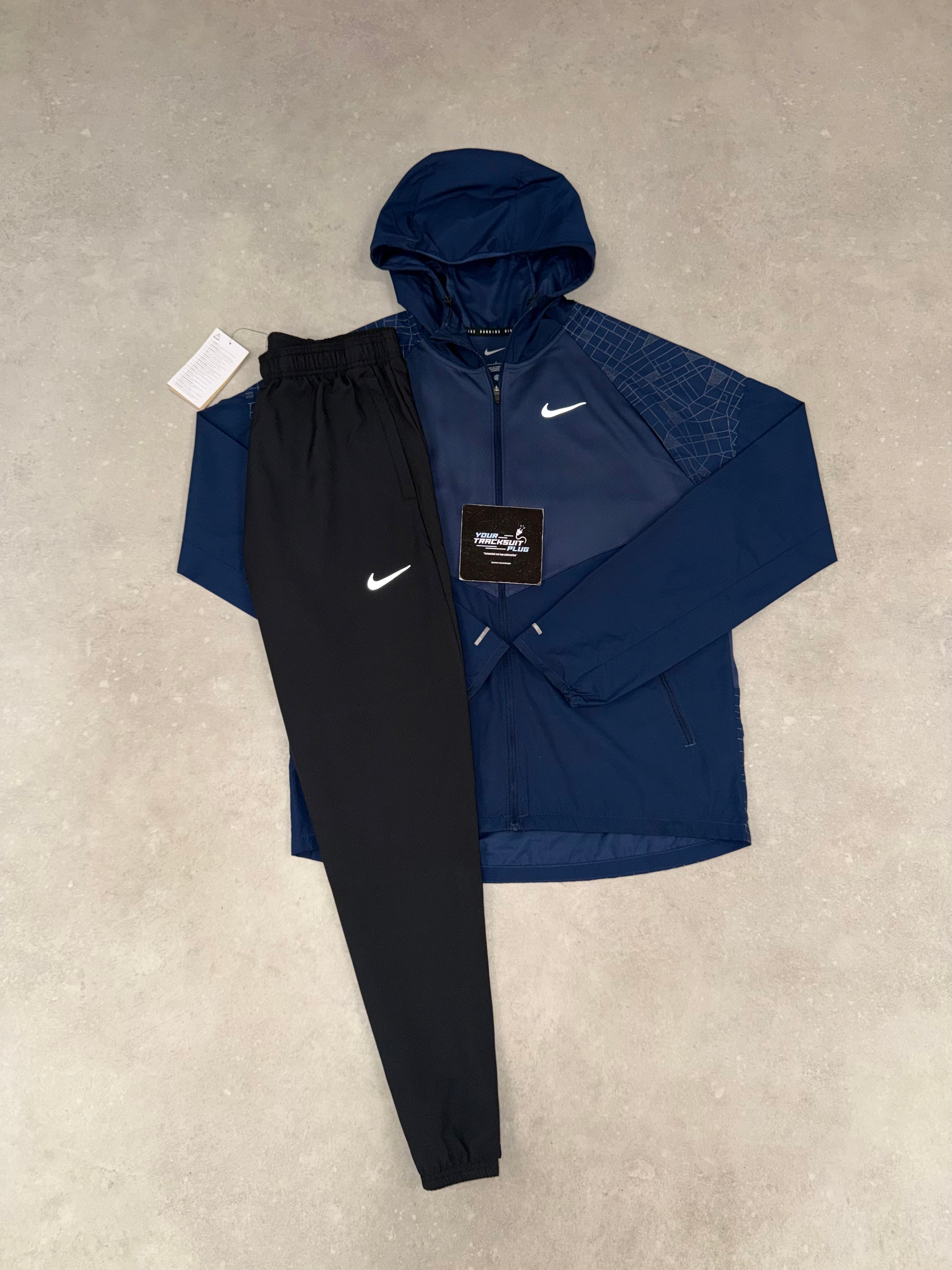 NIKE RUNNING DIVISION TRACKSUIT // EXCLUSIVE
