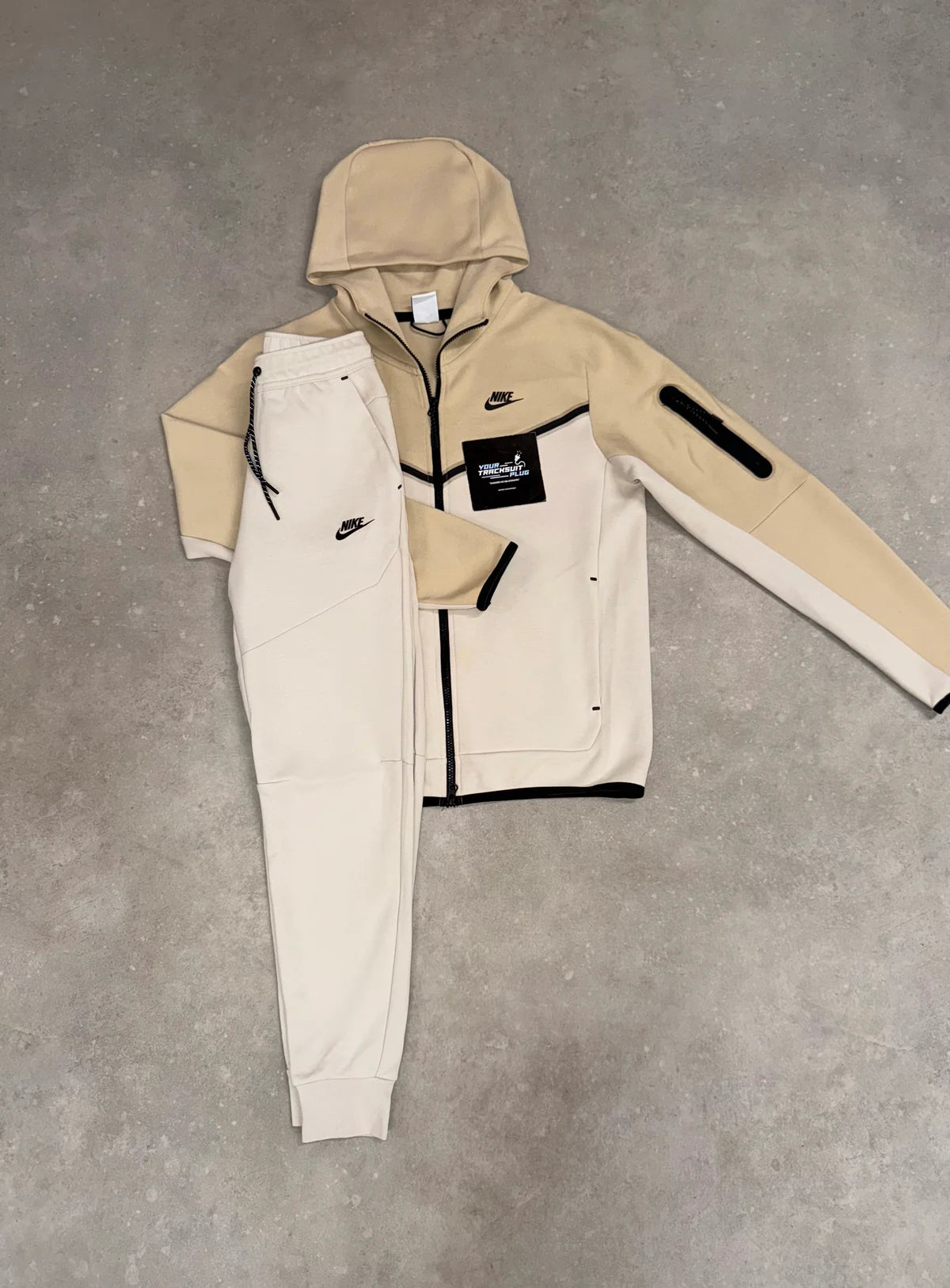 NIKE TECH FLEECE TRACKSUIT // EXCLUSIVE BEIGE