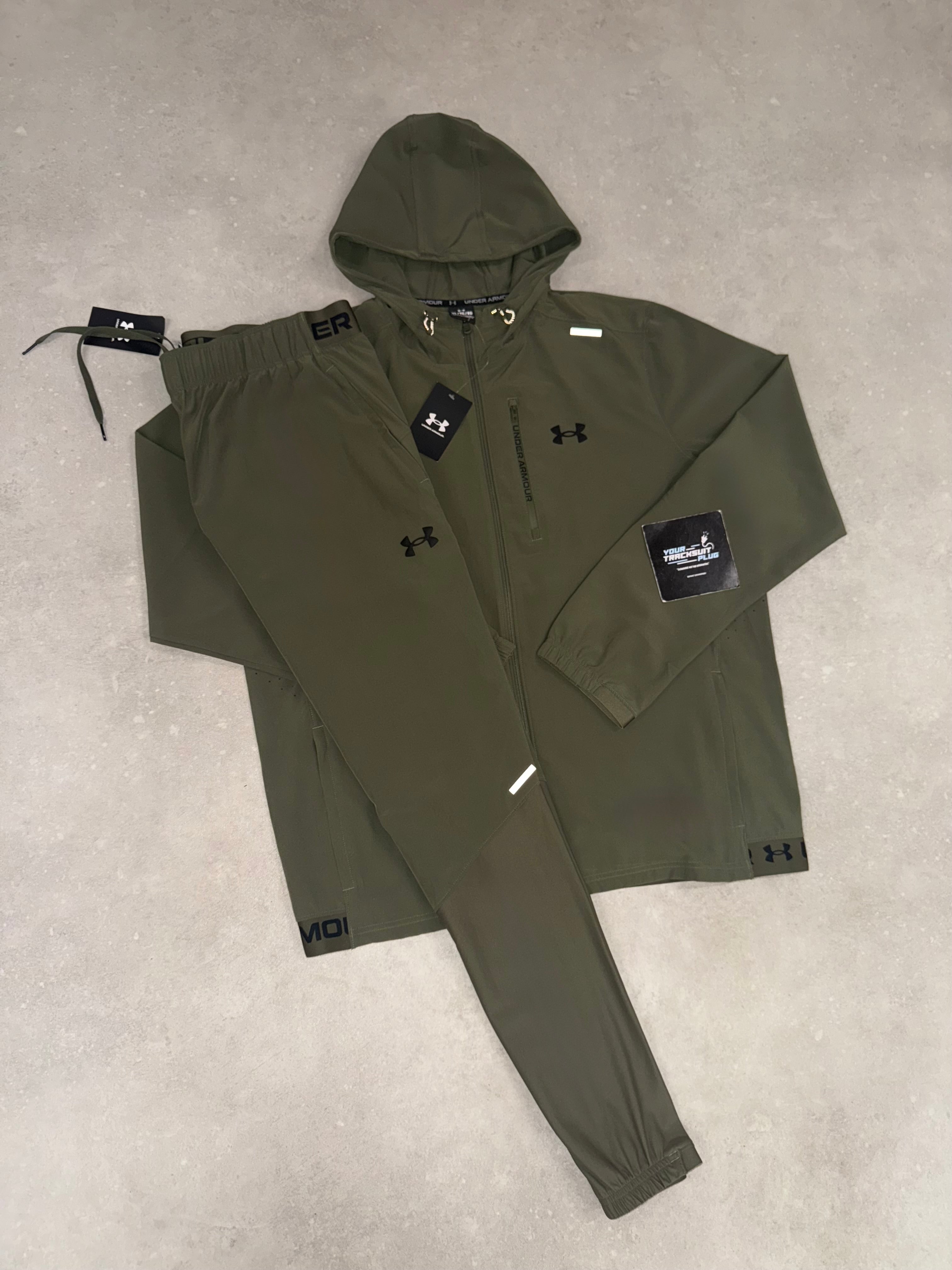 UNDER ARMOUR TRACKSUIT GREEN // THE LATEST