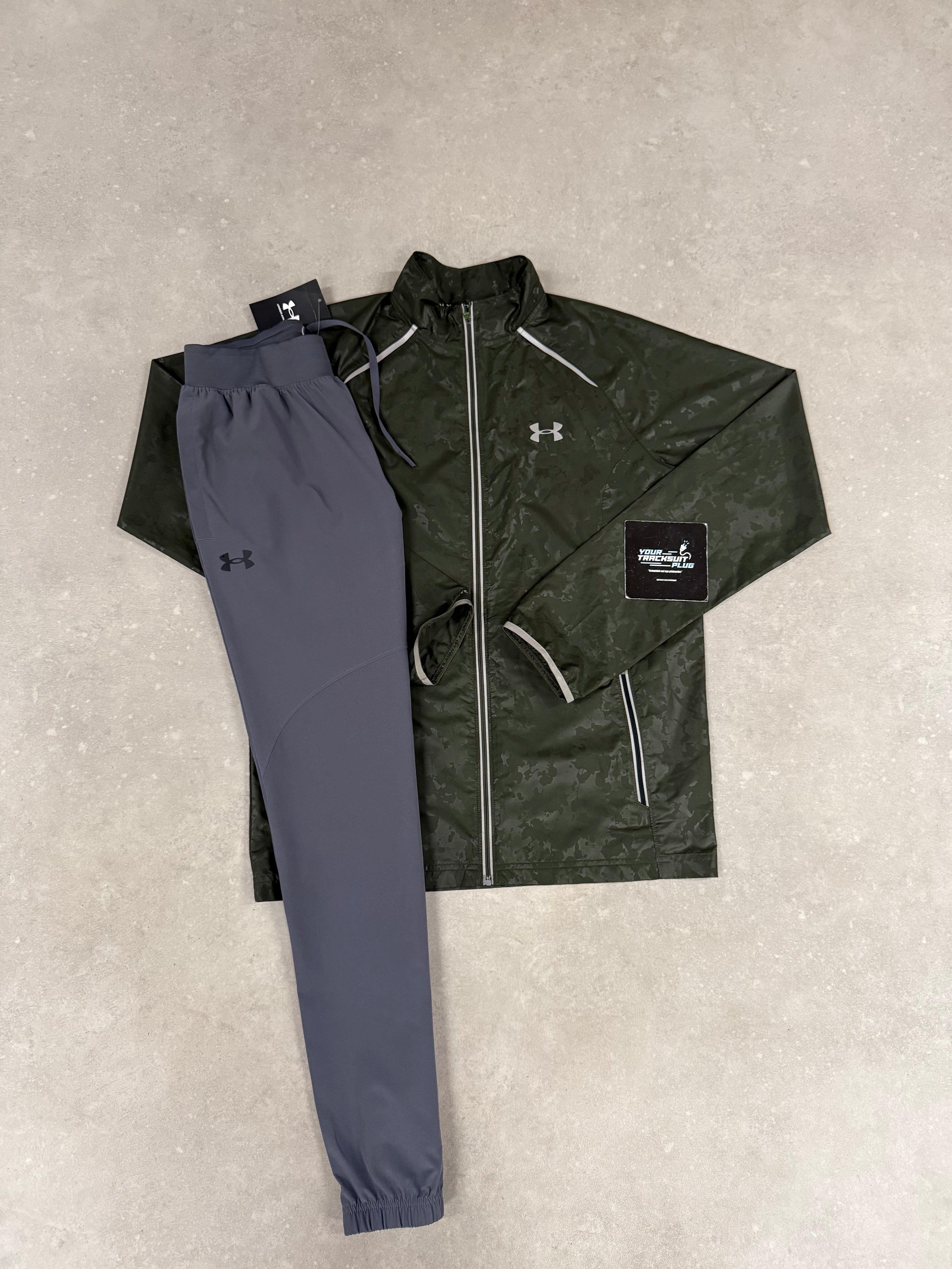 UNDER ARMOUR TRACKSUIT // VERY VERY EXCLUSIVE