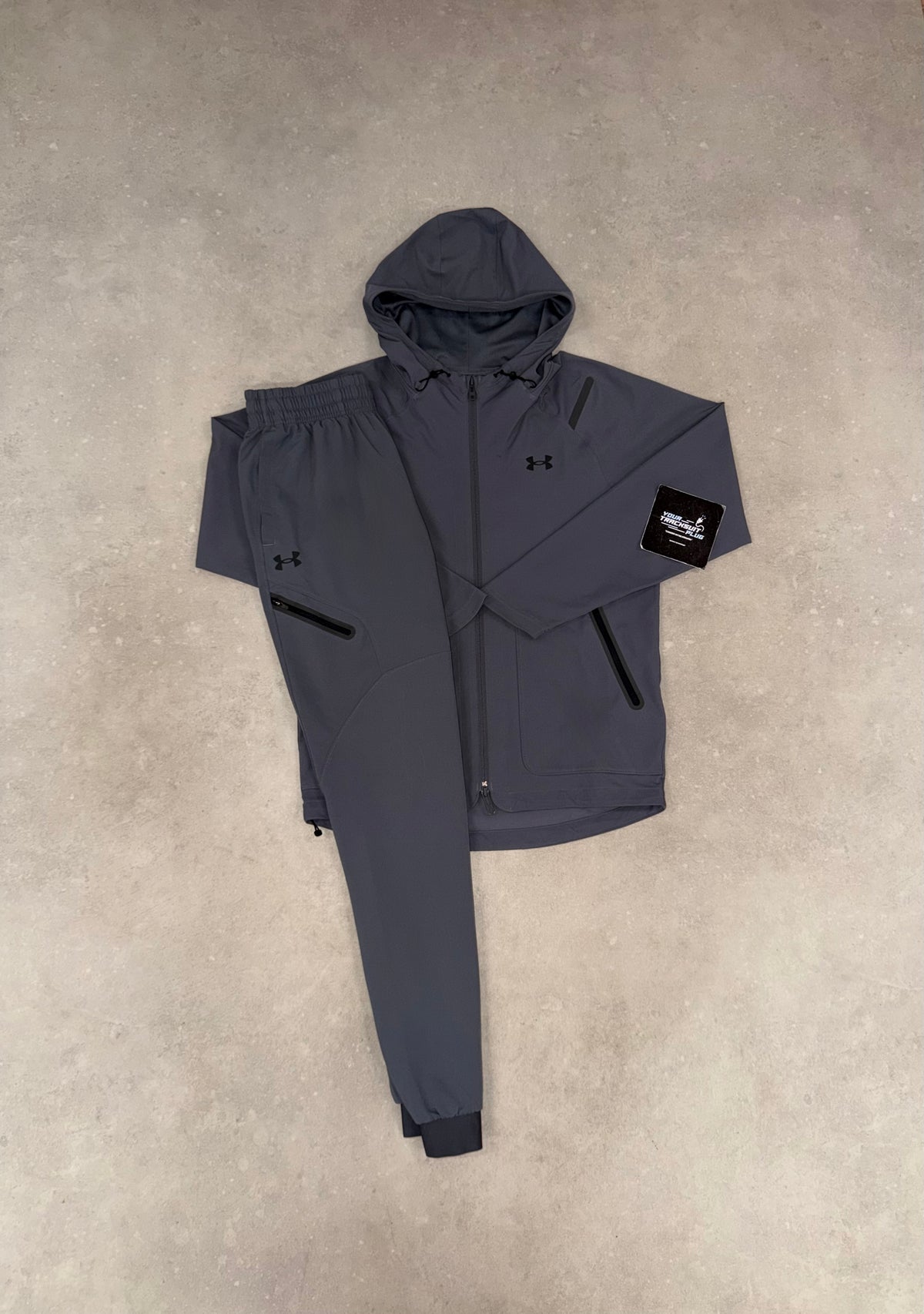 UNDER ARMOUR TRACKSUIT GREY // THE LATEST