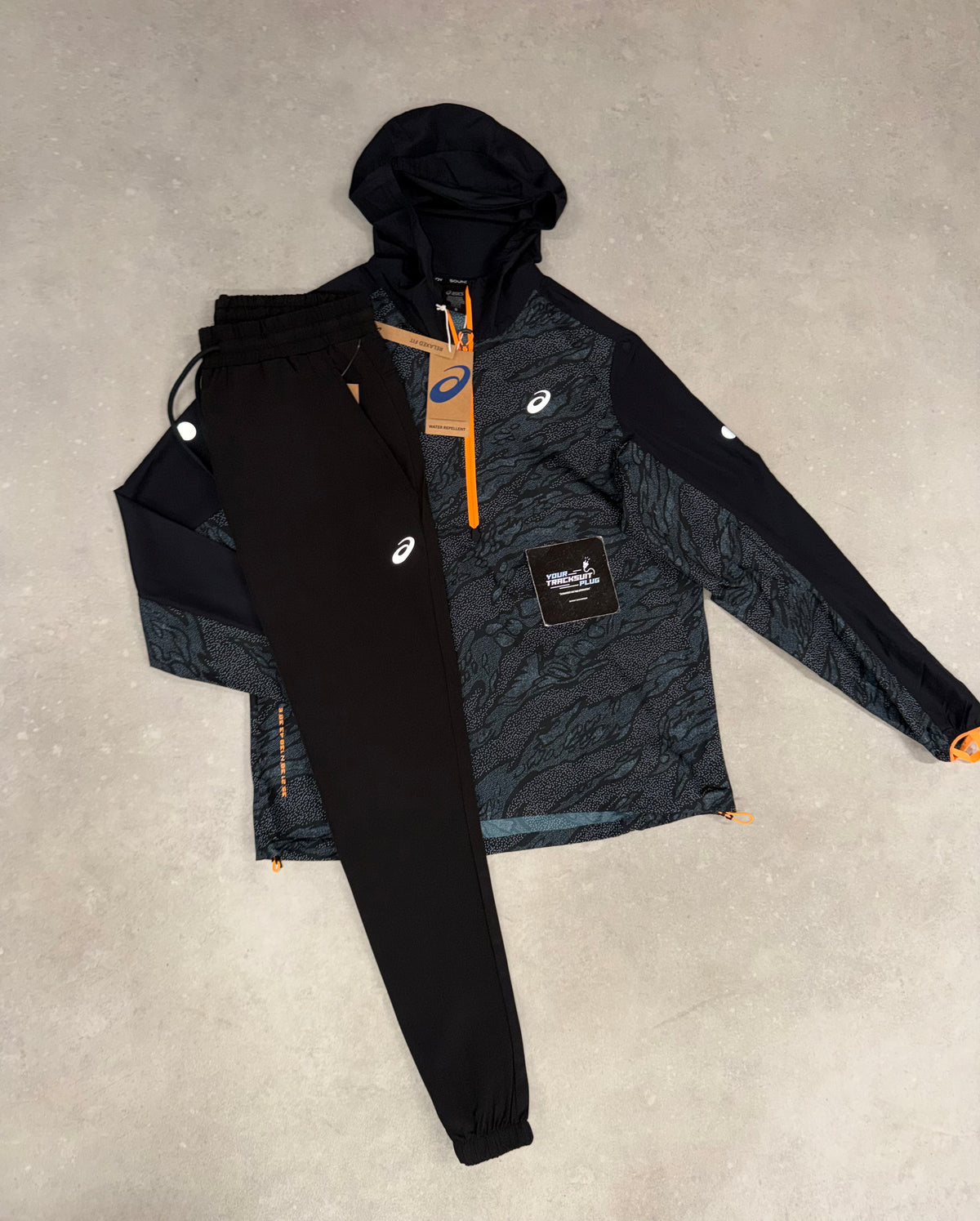 ASICS TRACKSUIT // LIMITED EDITION
