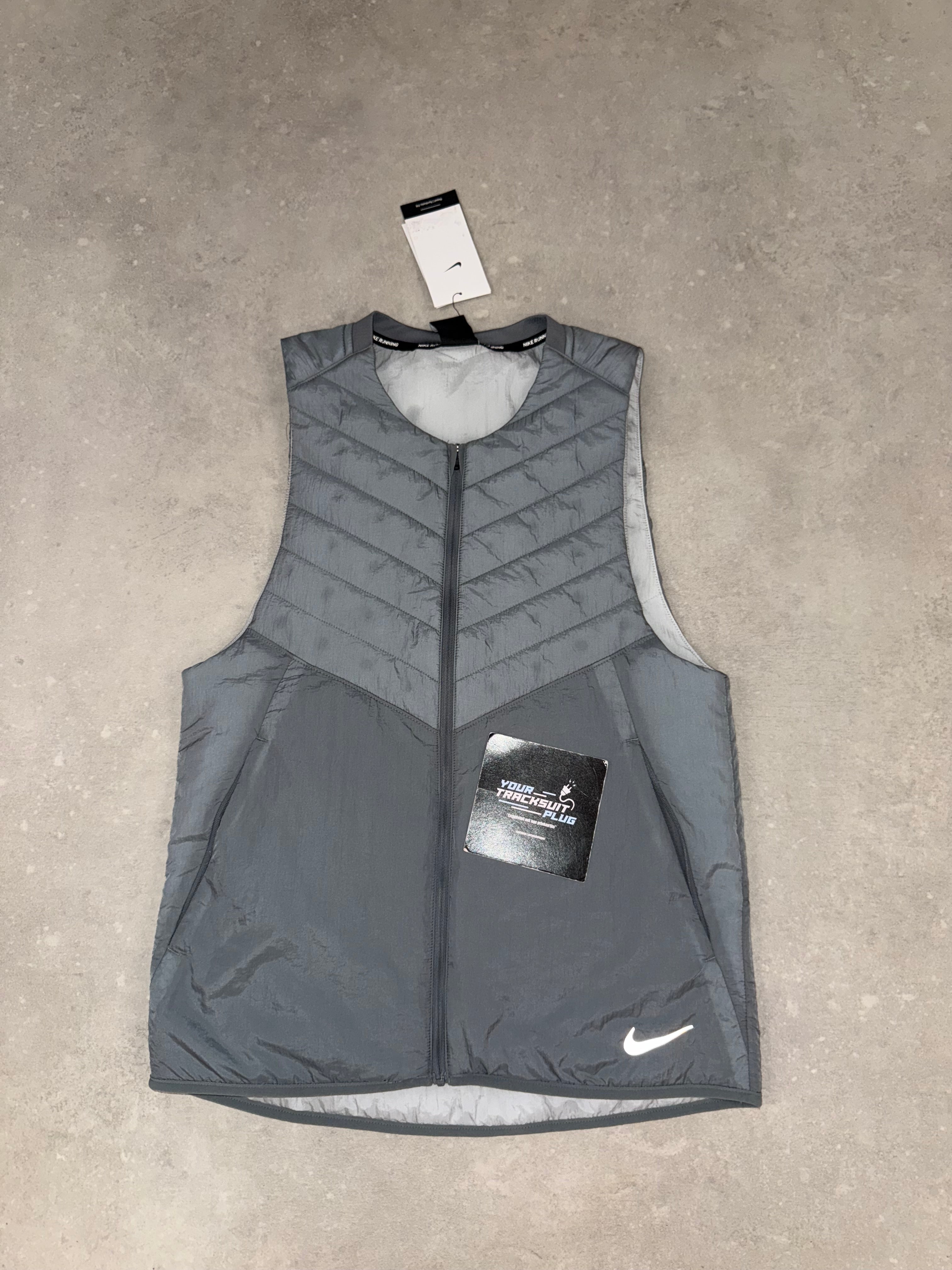 NIKE BODYWARMER GREY // LIMITED EDITION