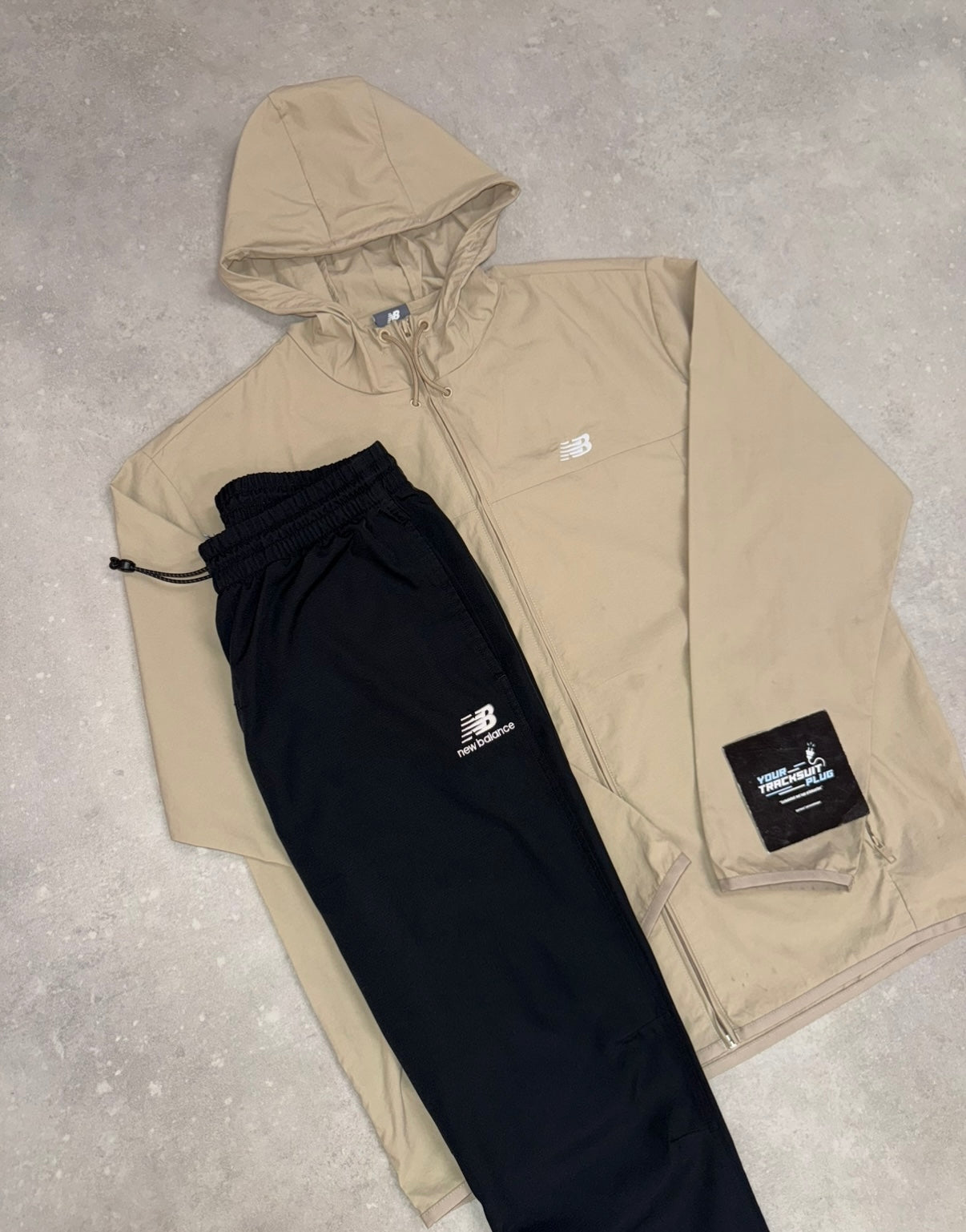 NEW BALANCE TRACKSUIT // LIMITED EDITION