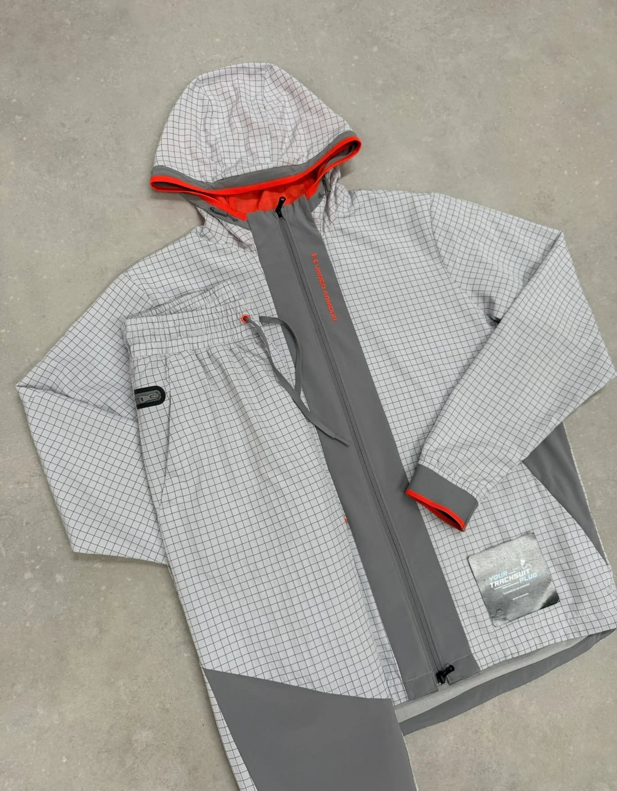 UNDER ARMOUR TRACKSUIT // VERY EXCLUSIVE