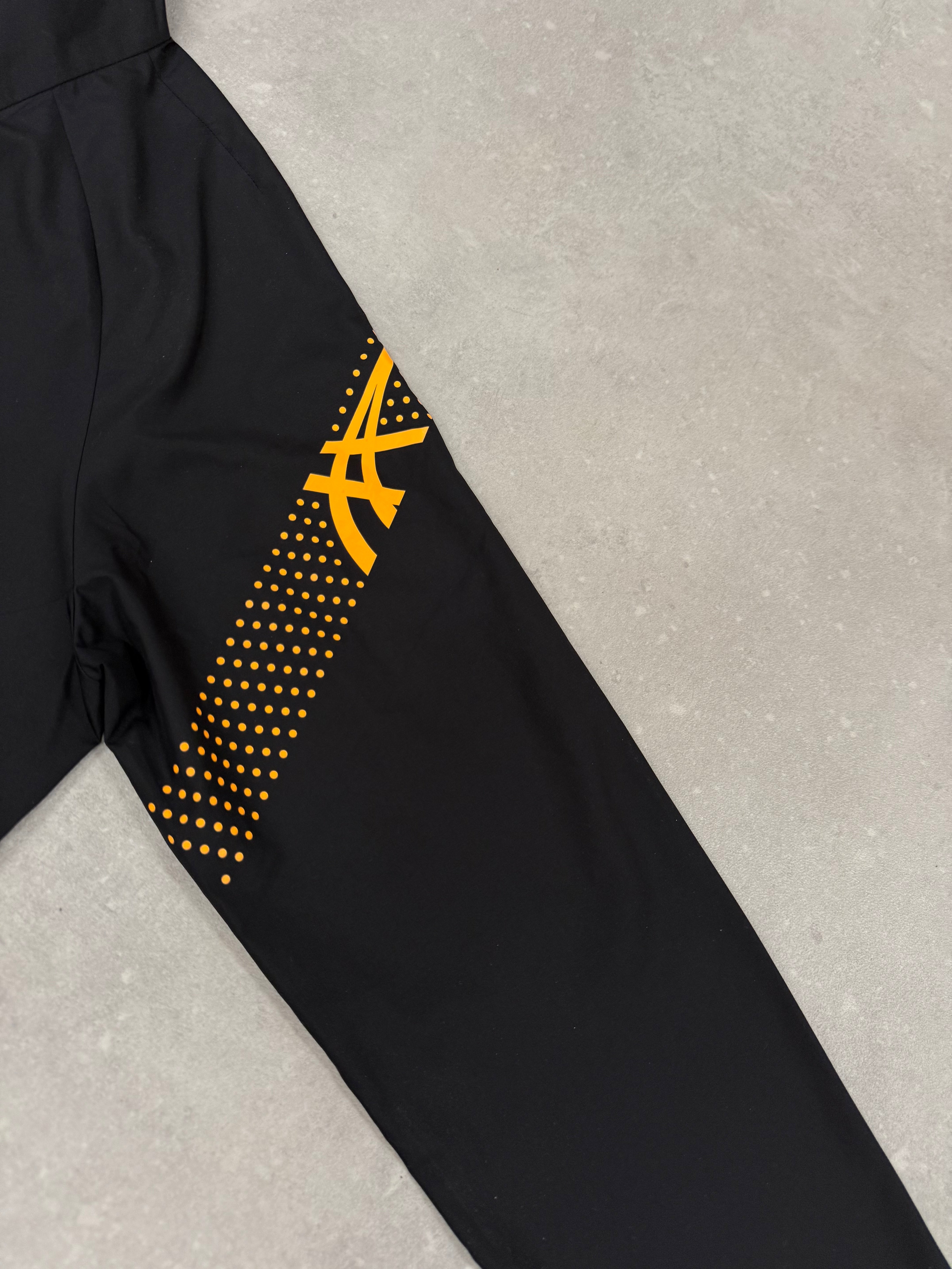 ASICS TRACKSUIT // EXCLUSIVE EDITION