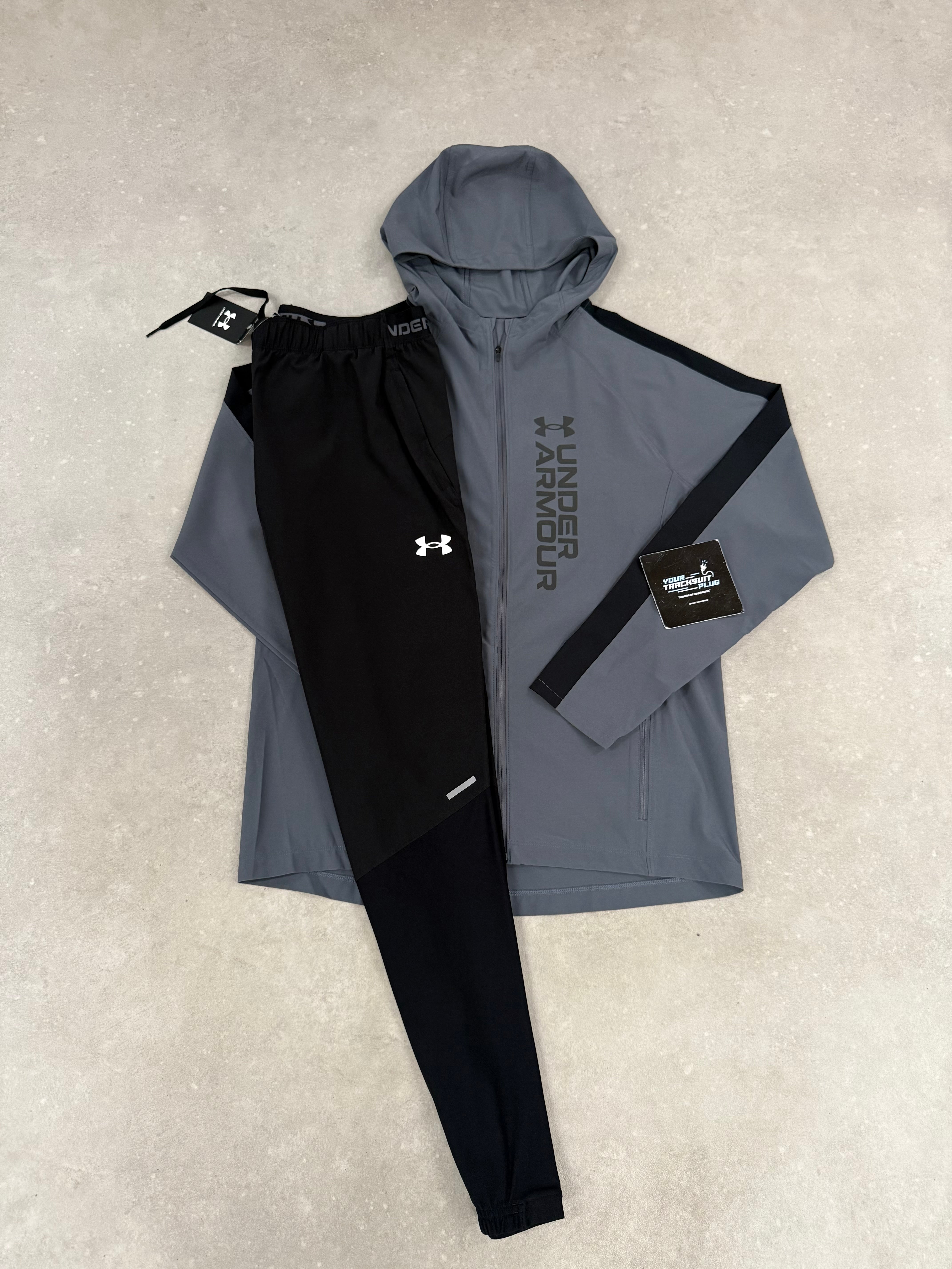 UNDER ARMOUR BLACK & GREY // EXCLUSIVE EDITION