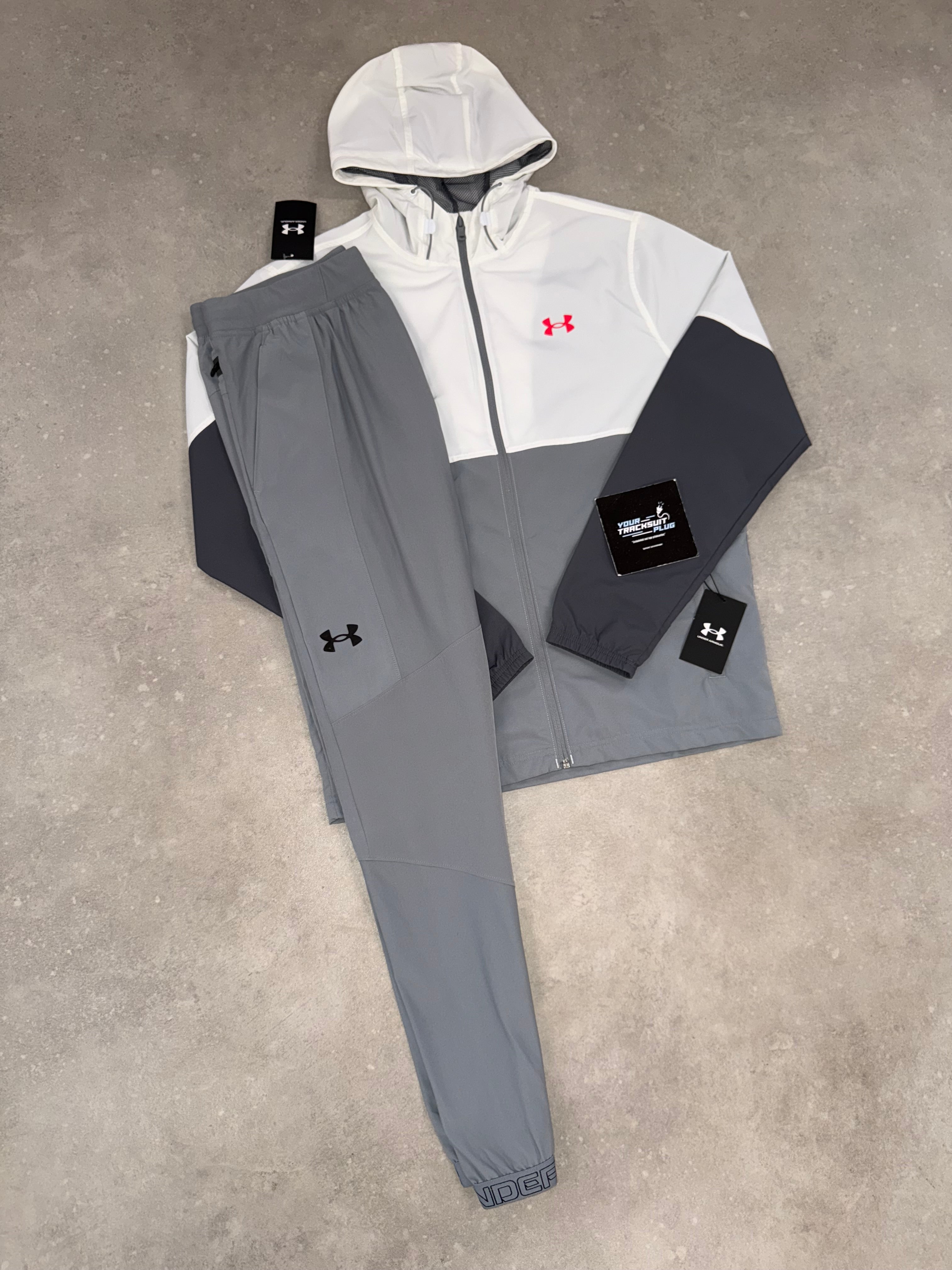 UNDER ARMOUR TRACKSUIT // LIMITED EDITION
