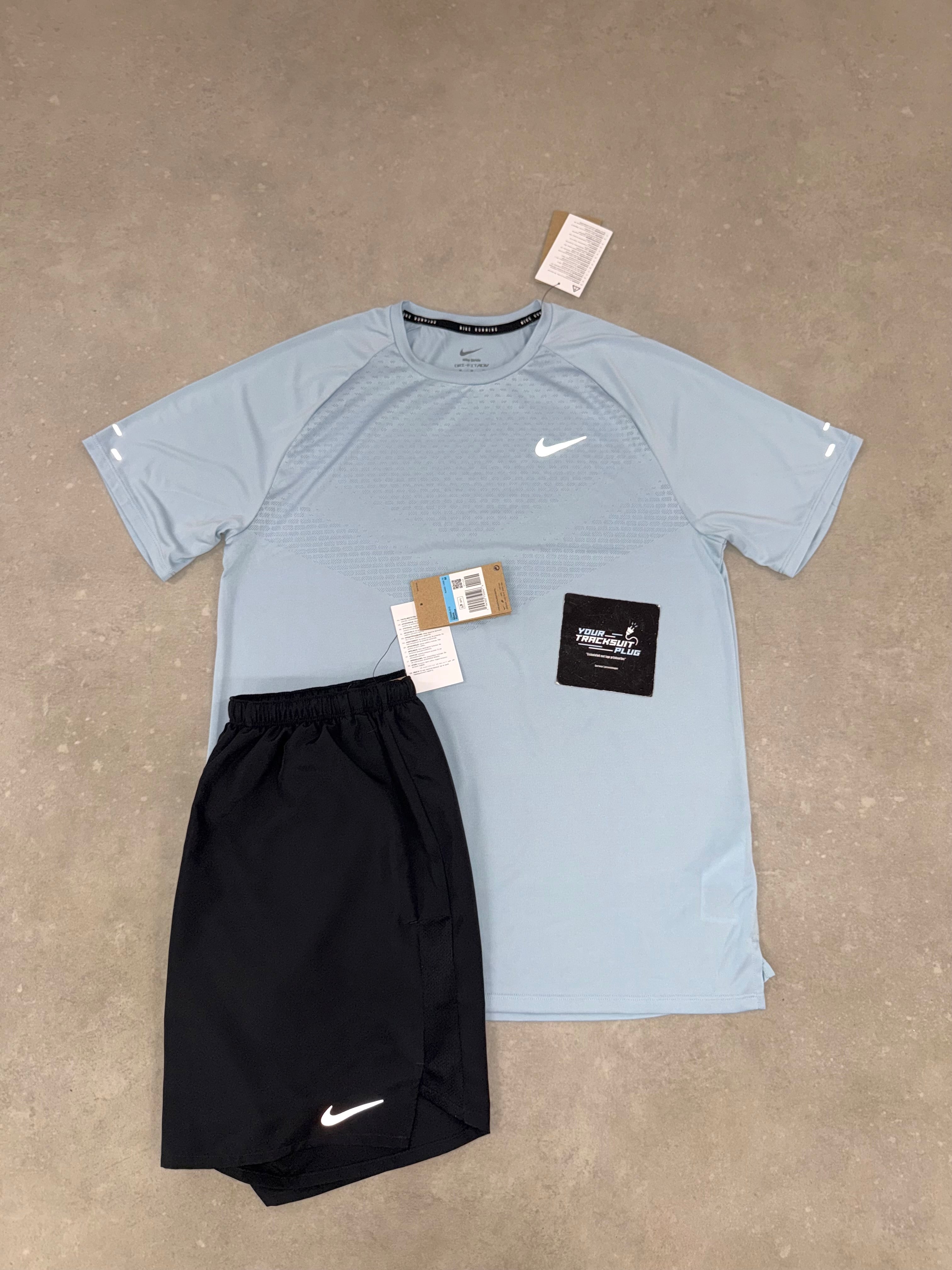 NIKE BLUE & BLACK // SUMMER SET