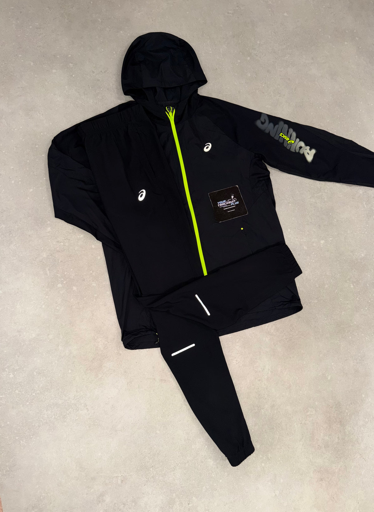 ASICS TRACKSUIT // VERY EXCLUSIVE