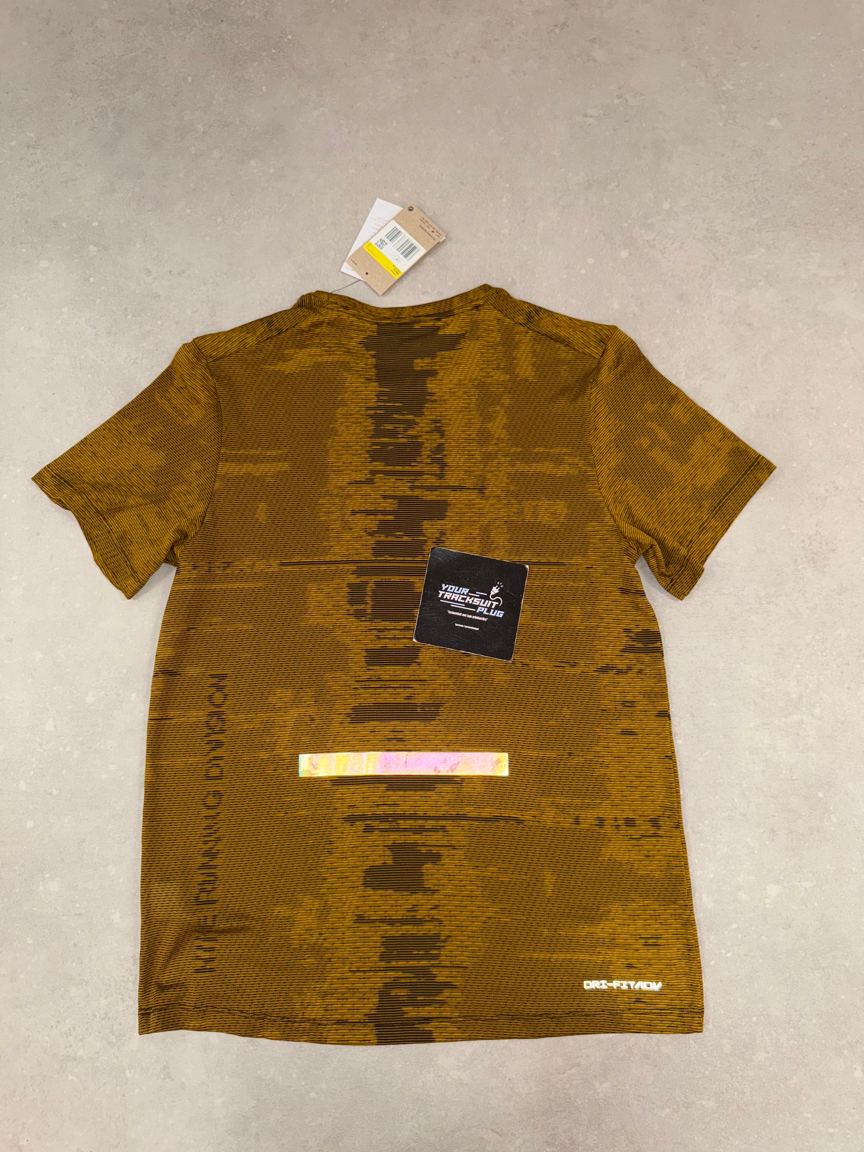 NIKE RUNNING DIVISION SUMMER SET // VERY EXCLUSIVE