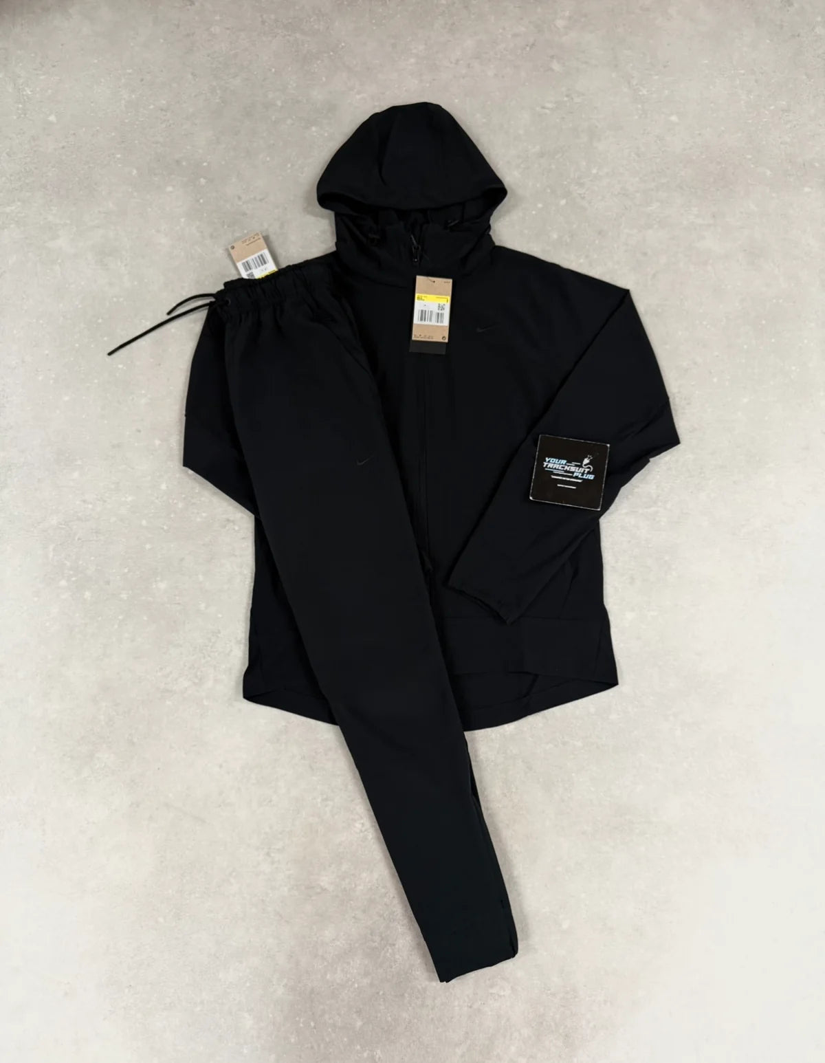 NIKE TRACKSUIT BLACK