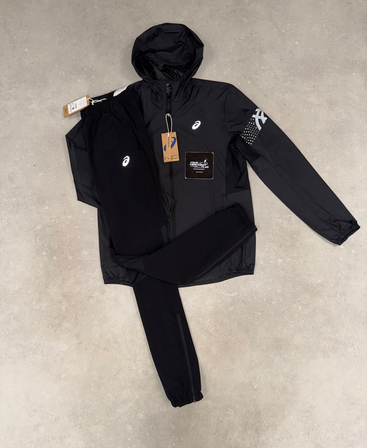 ASICS TRACKSUIT // THE LATEST