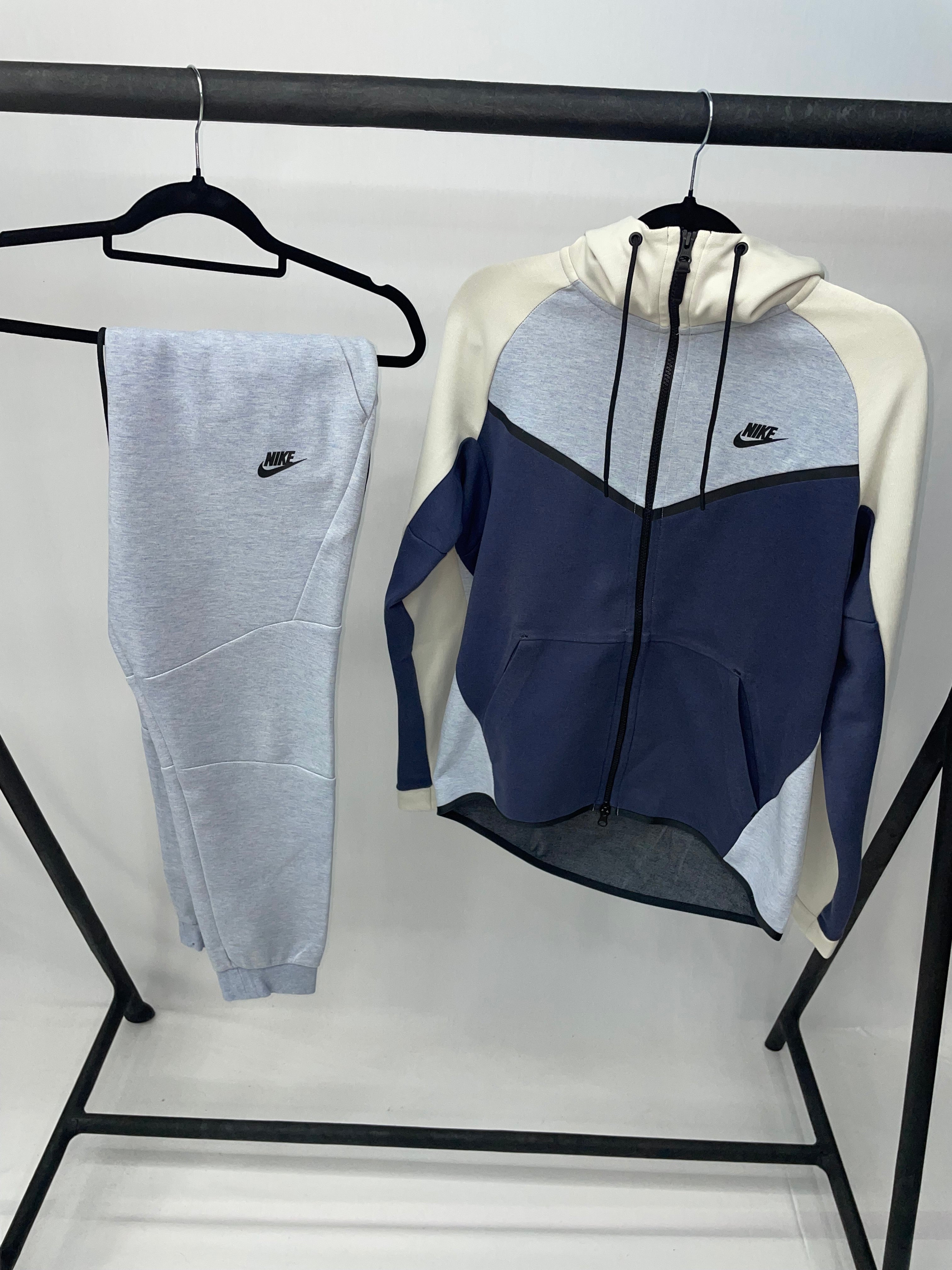 NIKE TECH FLEECE 2016