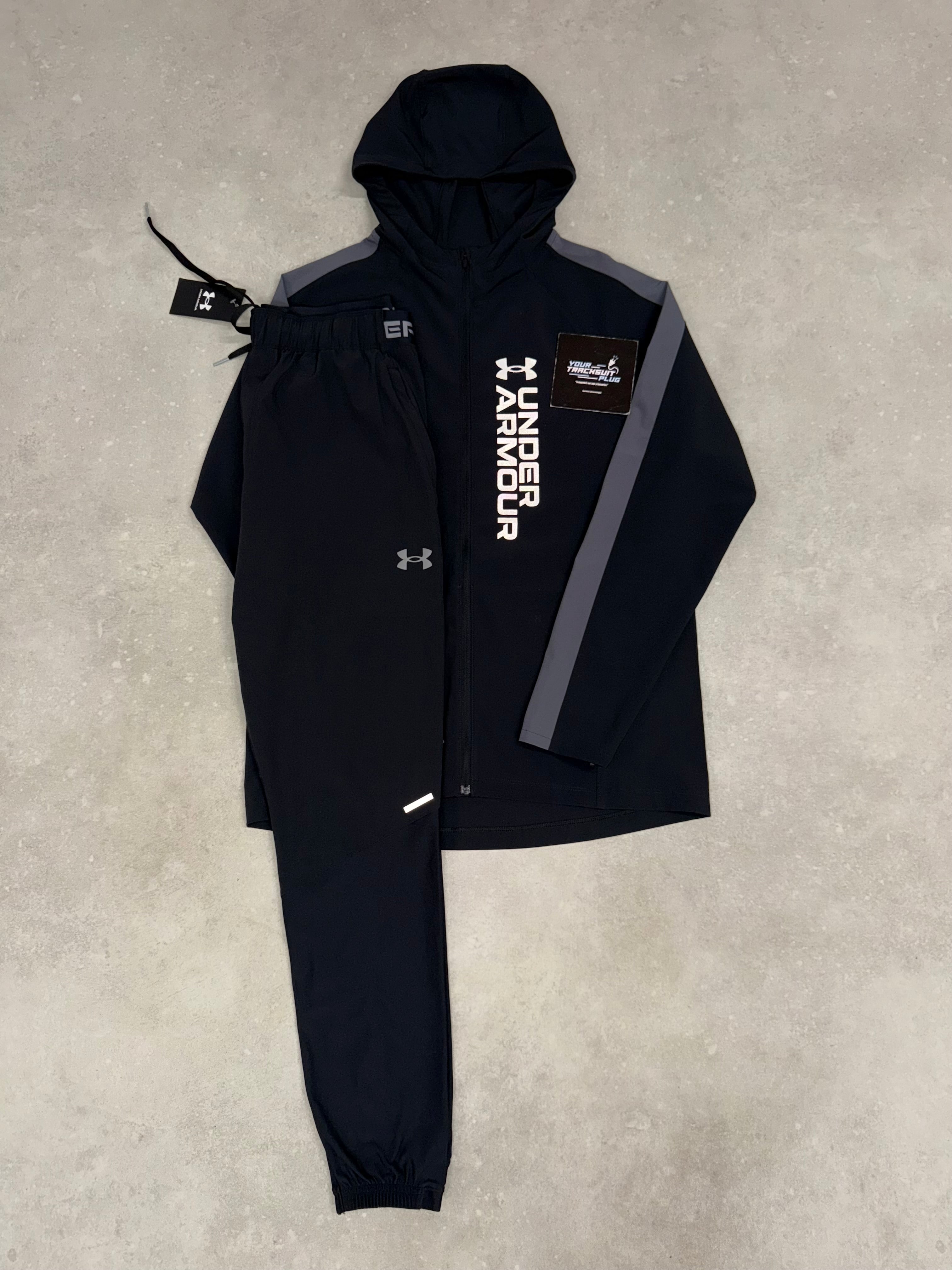UNDER ARMOUR TRACKSUIT // LIMITED EDITION