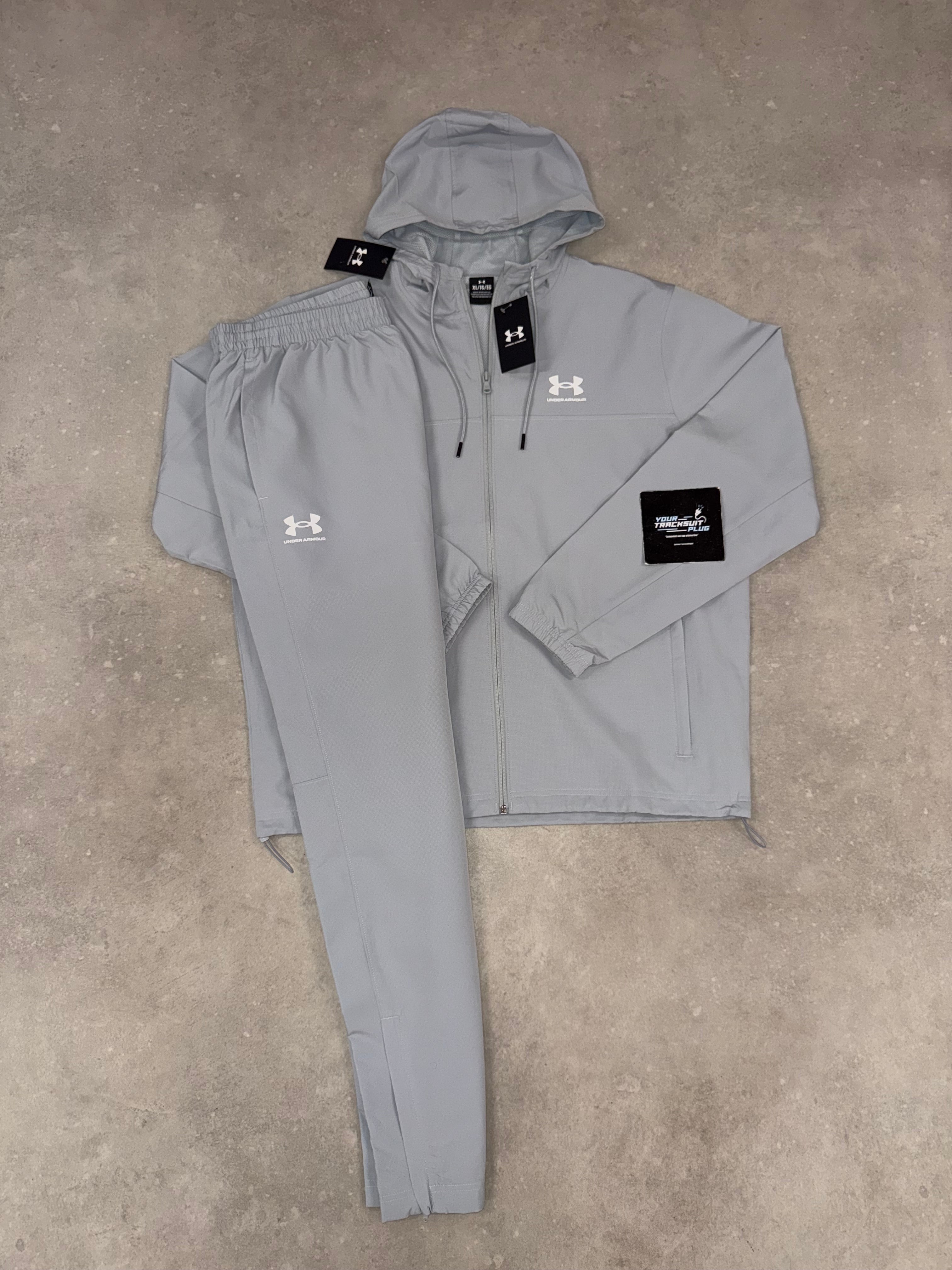 UNDER ARMOUR TRACKSUIT GREY & WHITE