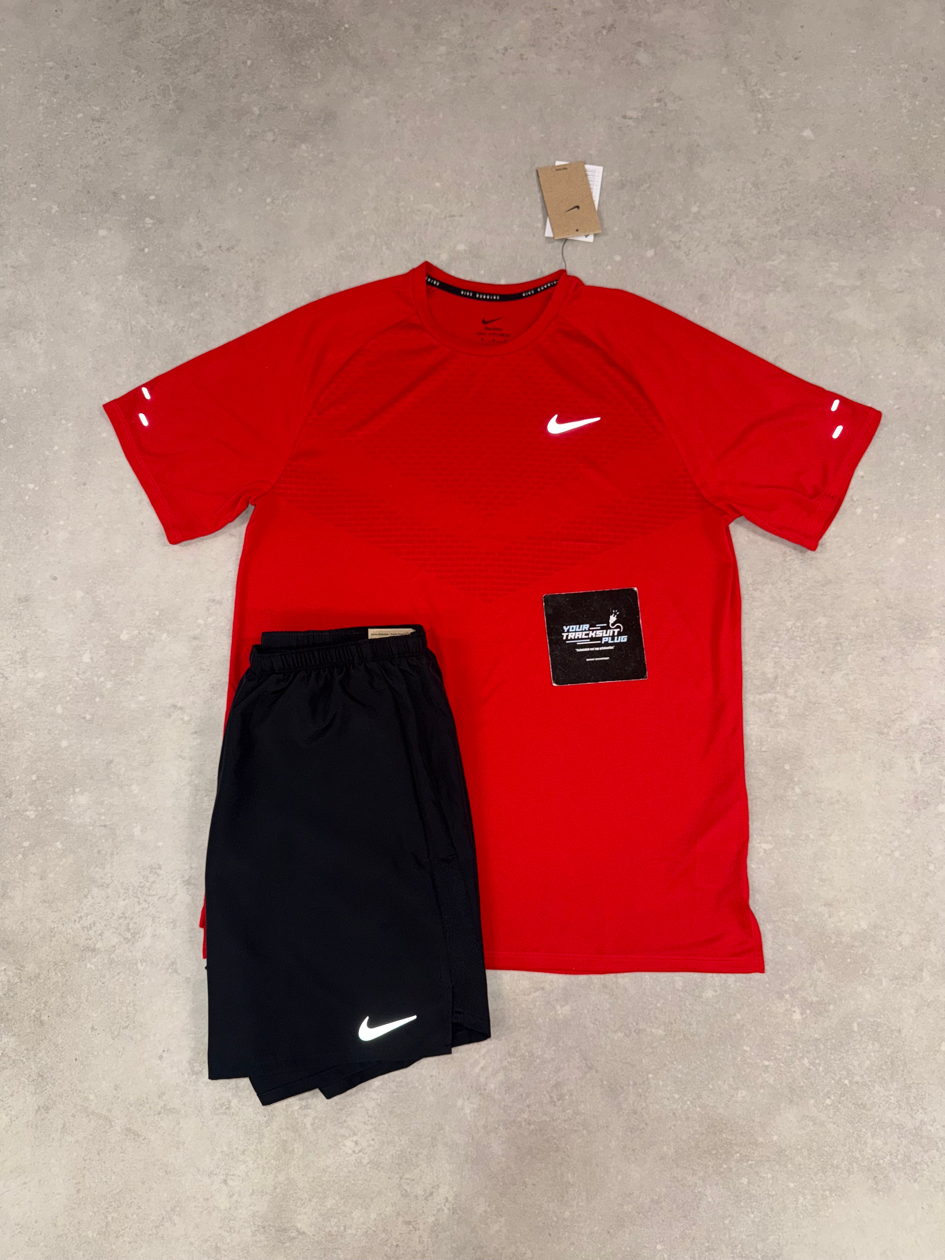 NIKE BLACK & RED // SUMMER SET