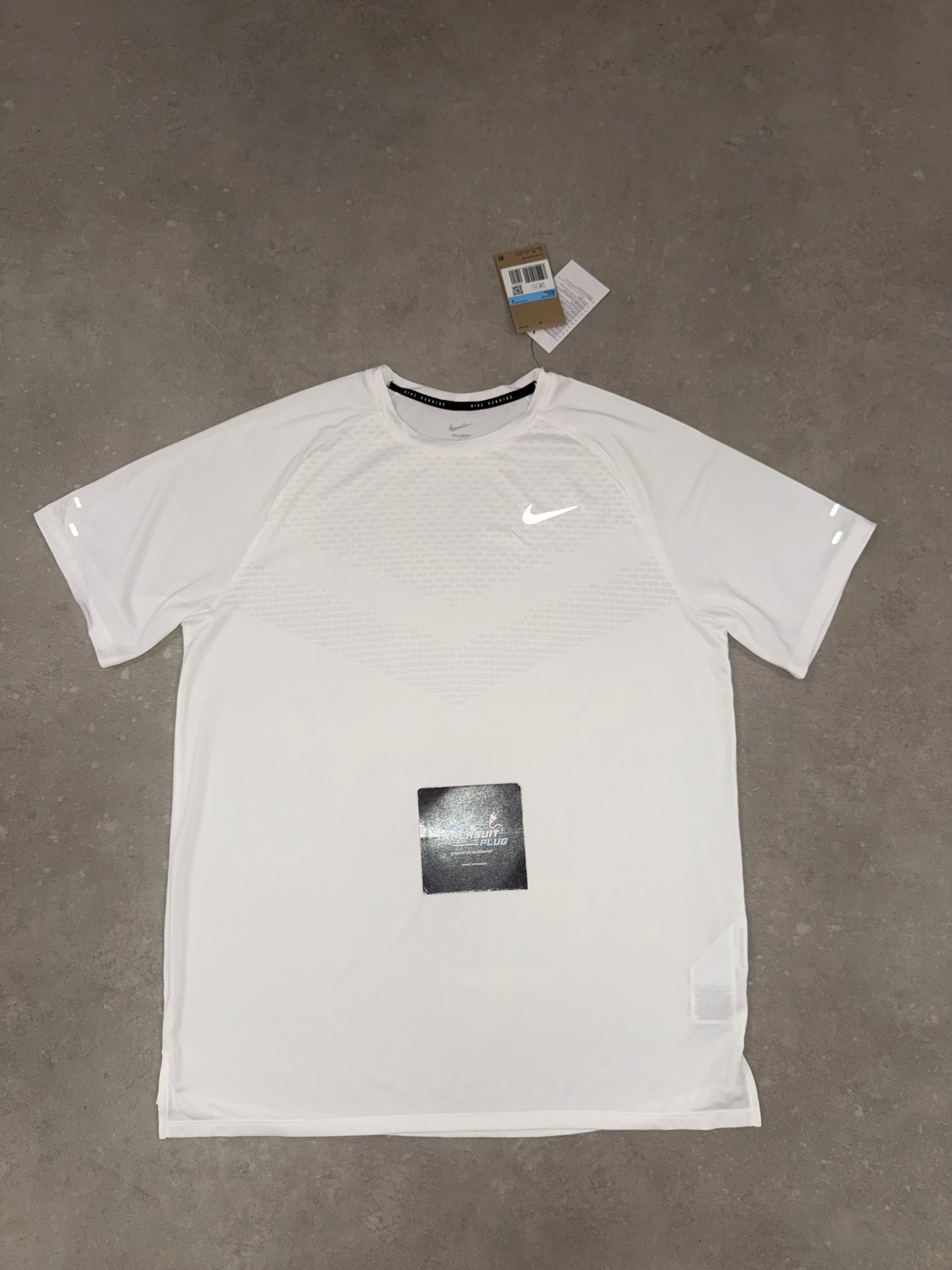 NIKE WHITE & BLACK // SUMMER SET