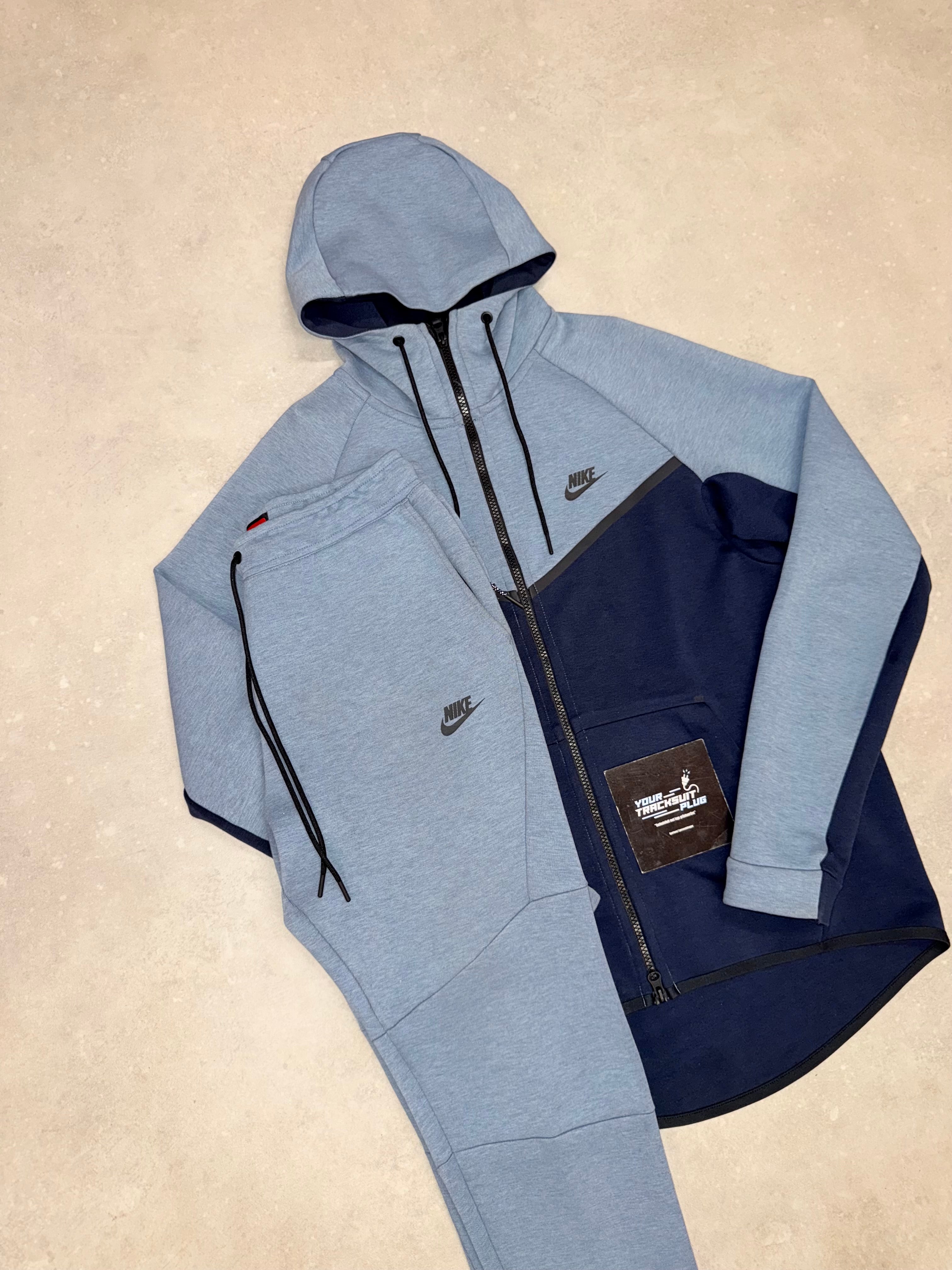 NIKE TECH FLEECE FIRST EDITION // VERY EXCLUSIVE