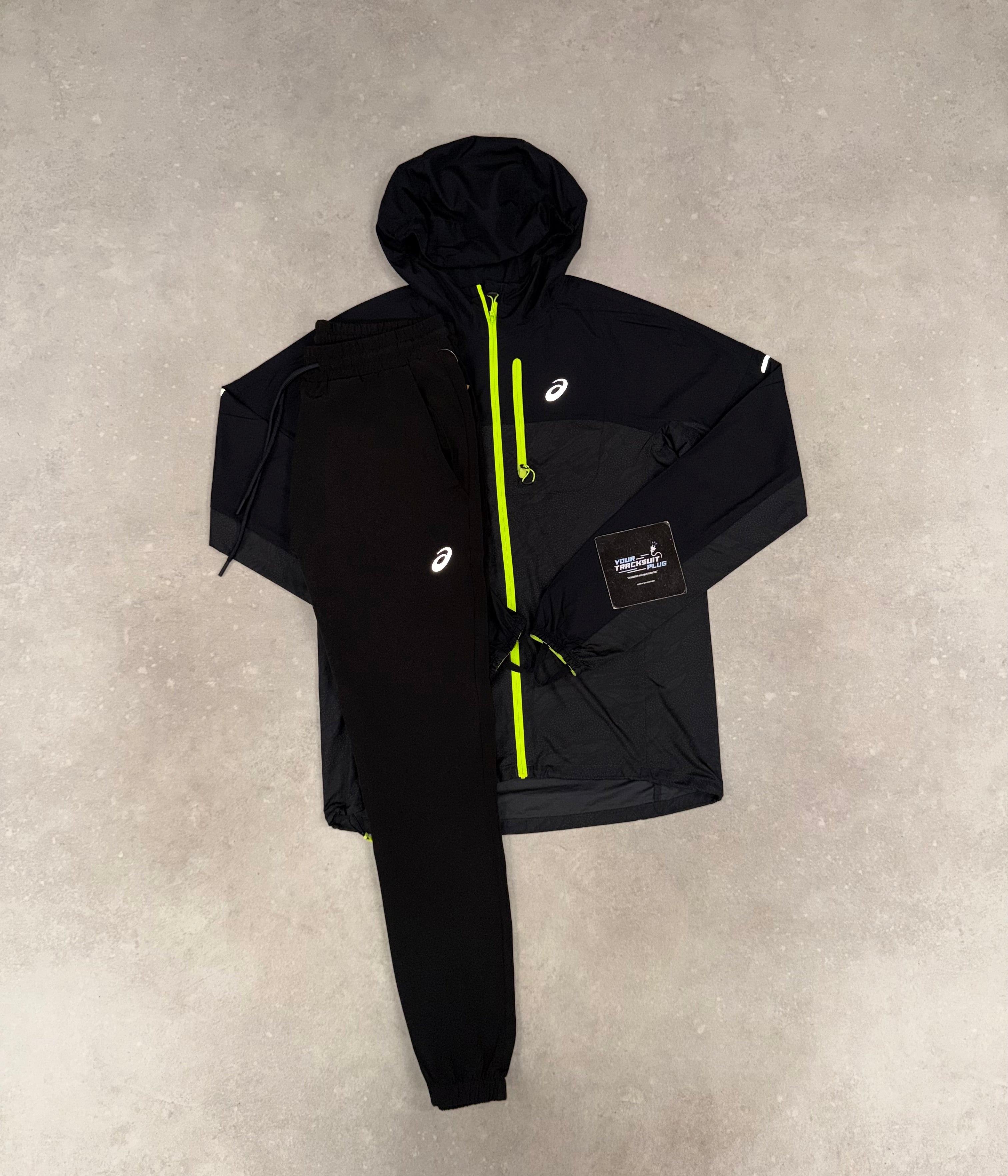 ASICS TRACKSUIT // VERY VERY EXCLUSIVE