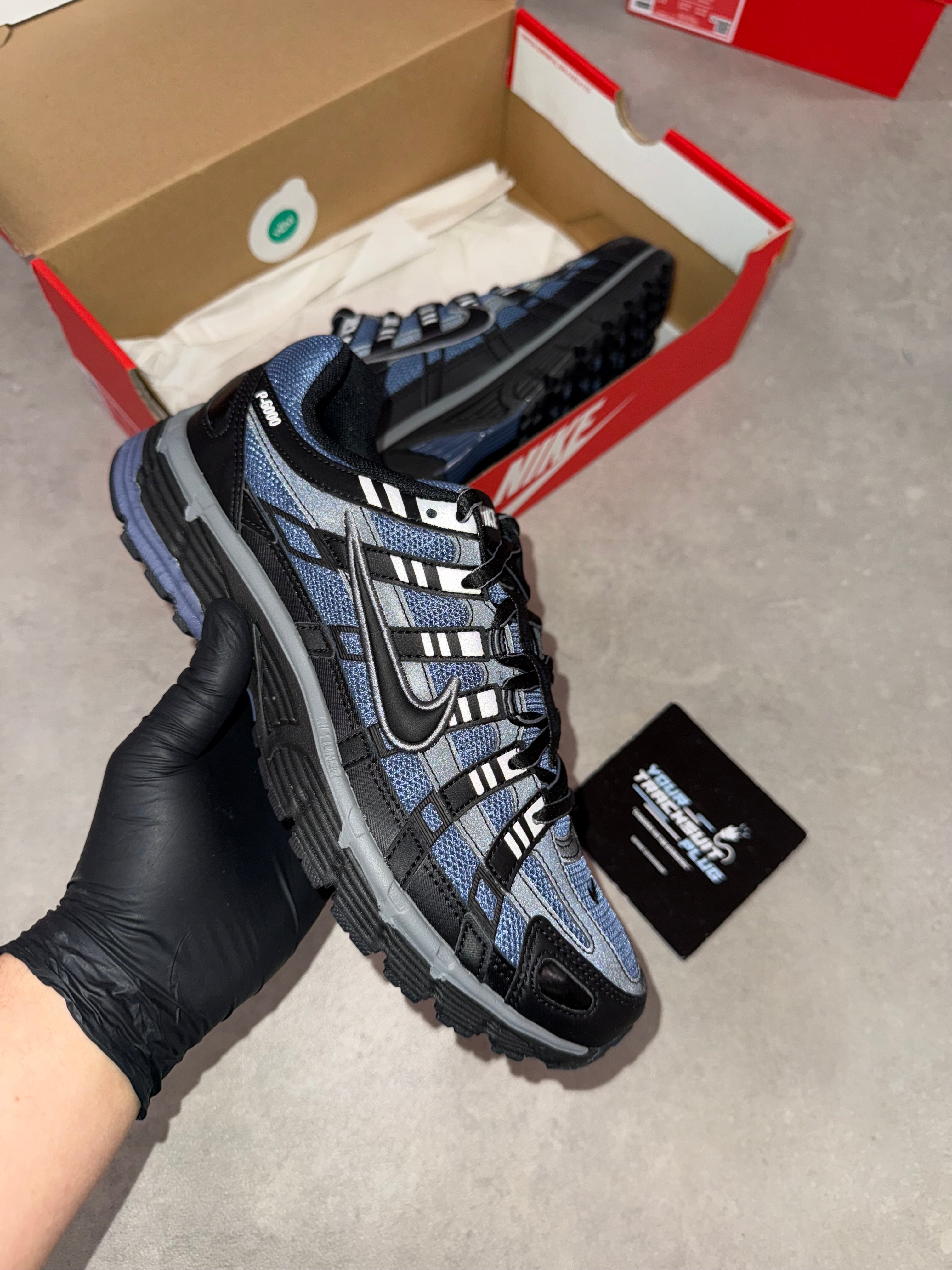 NIKE P6000 // BLACK & BLUE